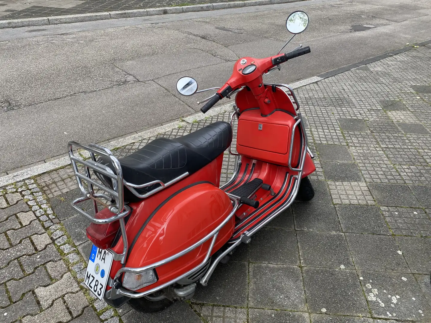Vespa PX 200 E Rojo - 1