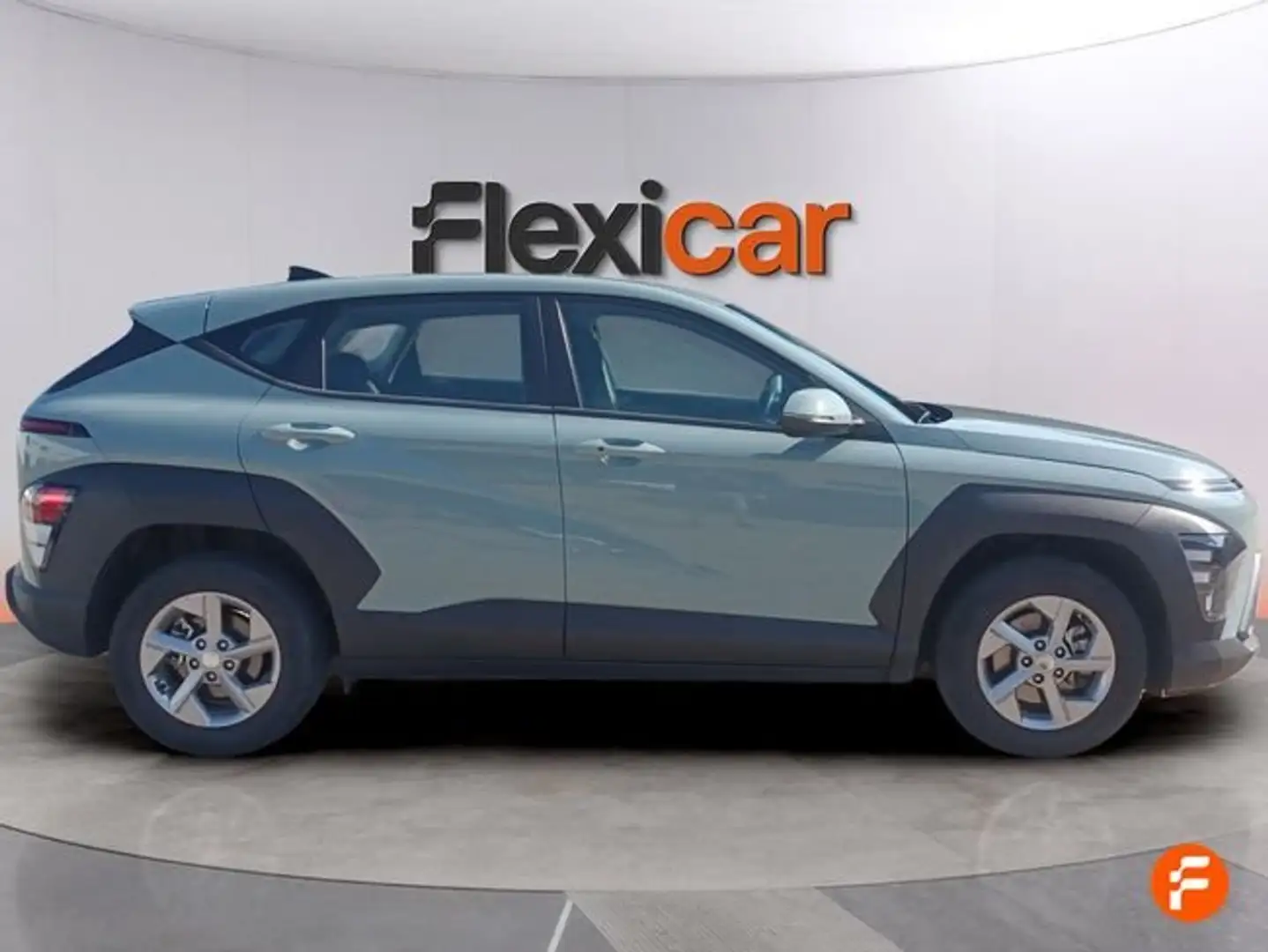 Hyundai KONA 1.0 TGDI Tecno 4x2 Gris - 2
