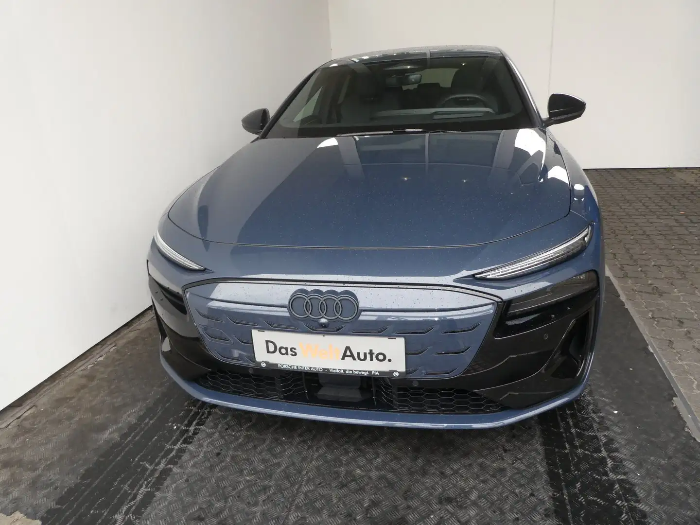 Audi S6 e-tron e-tron Blau - 2