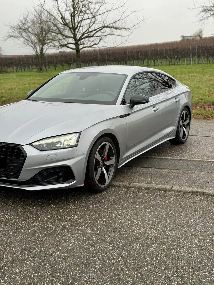 Audi A5 Sportback 40 2.0 tfsi mhev S line ed 204cv s-tr. Stříbrná - 2