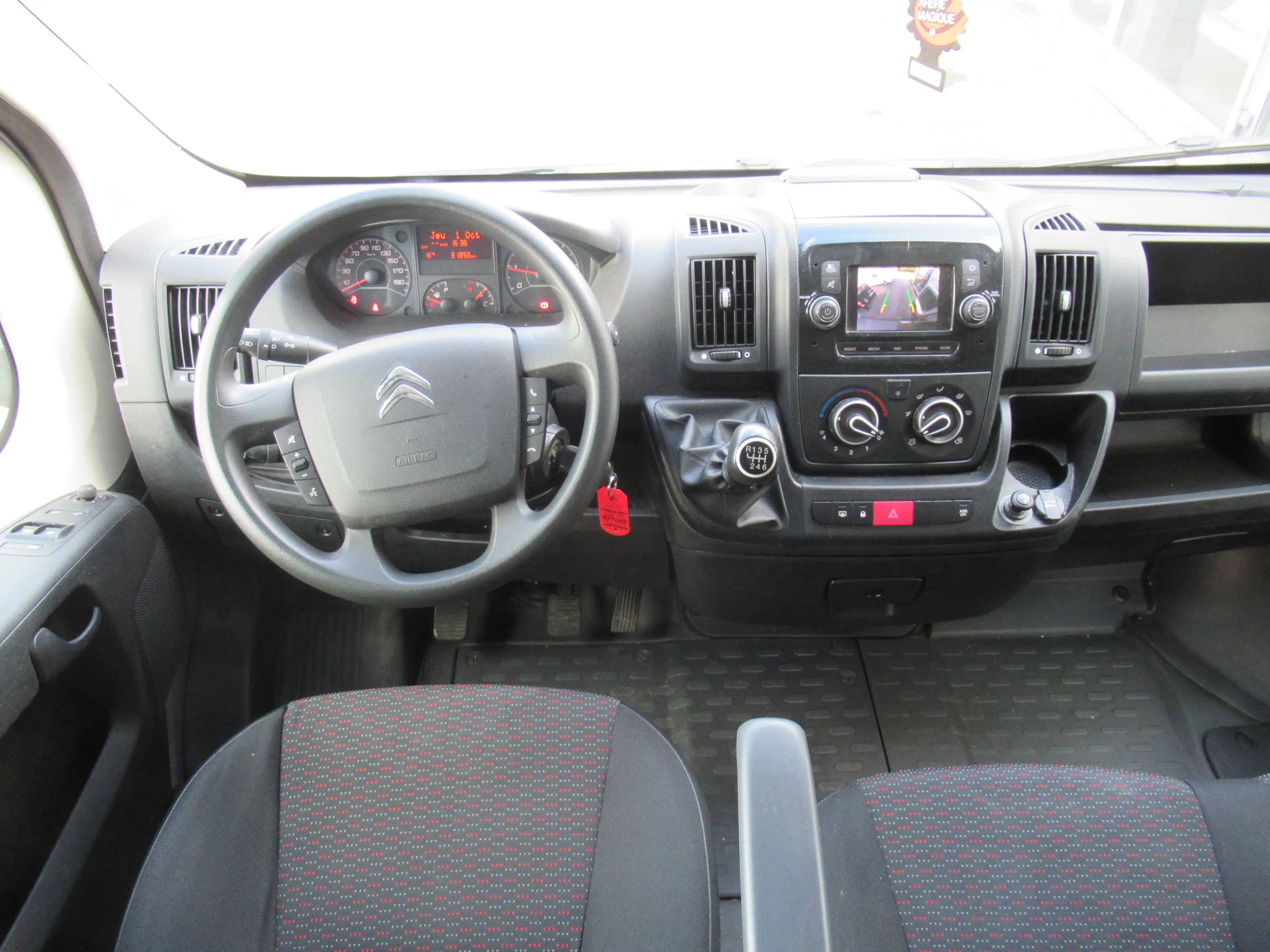 Citroen Jumper 2.2 BlueHDi L1H2 AIRCO NAVI CRUISE — photo 7