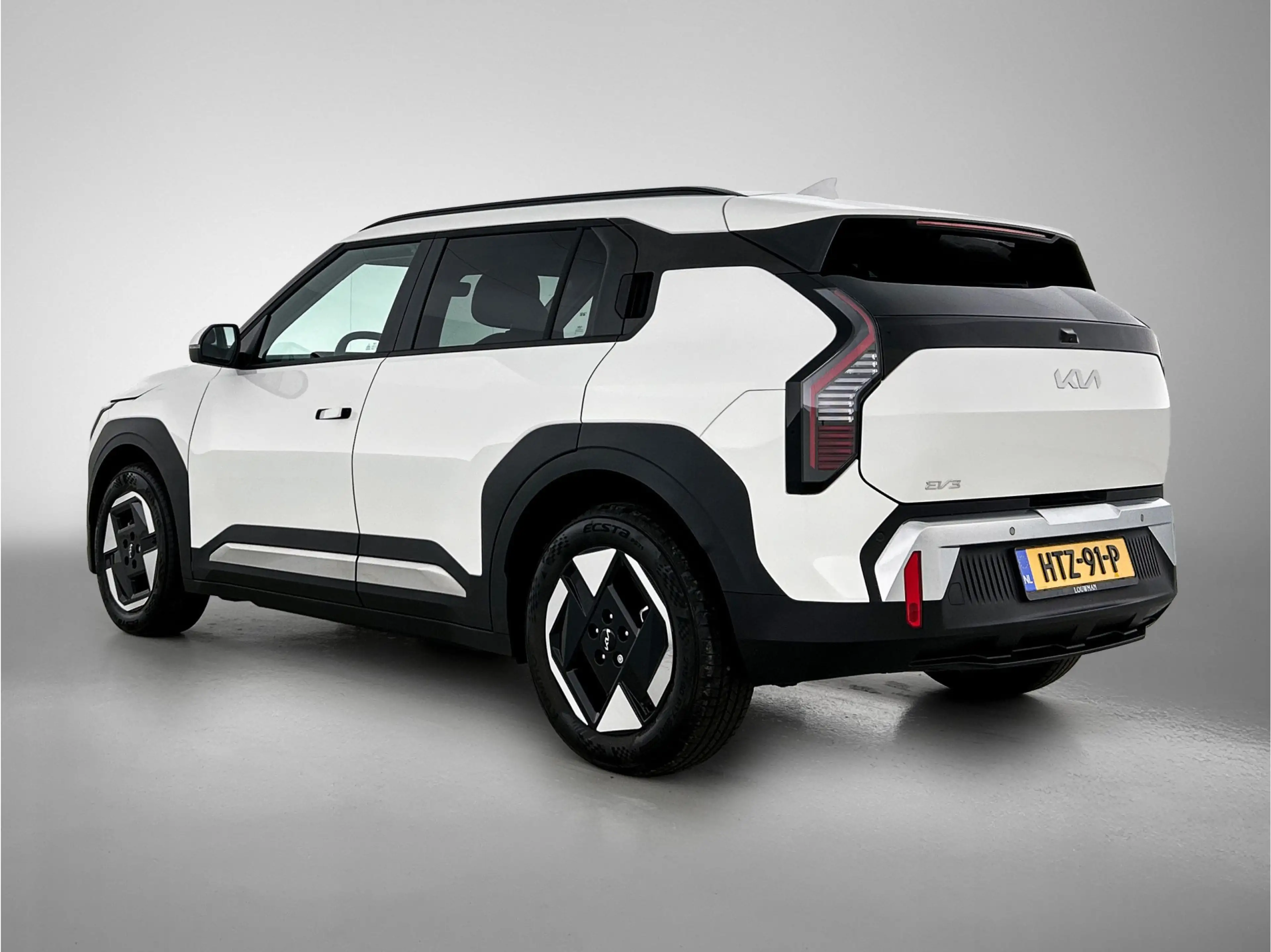 Kia EV3 Plus 58.3 kWh Navigatie | Climate Control | Stoelv — photo 13