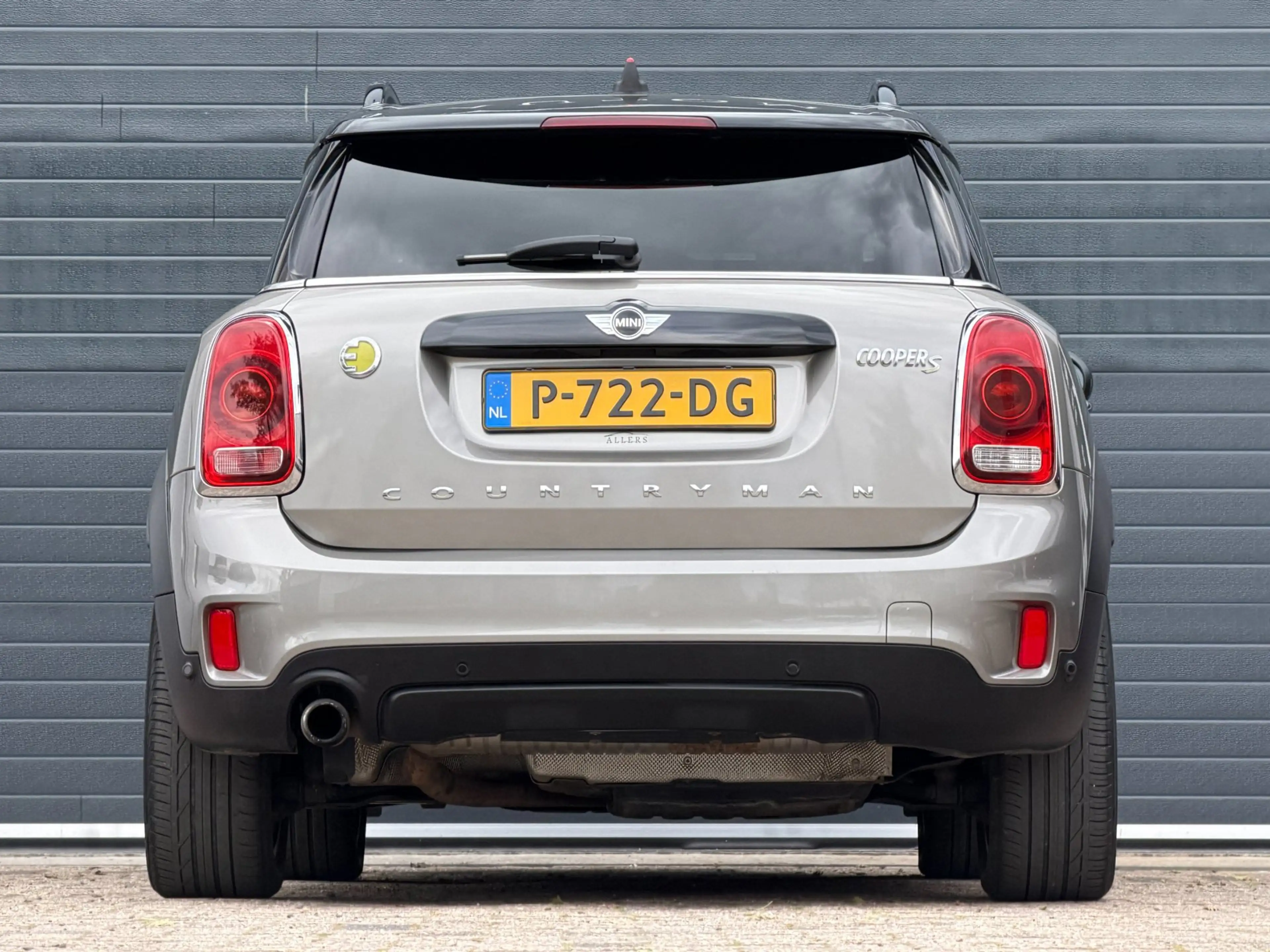 MINI Cooper SE Countryman 1.5 ALL4 Chili — photo 7