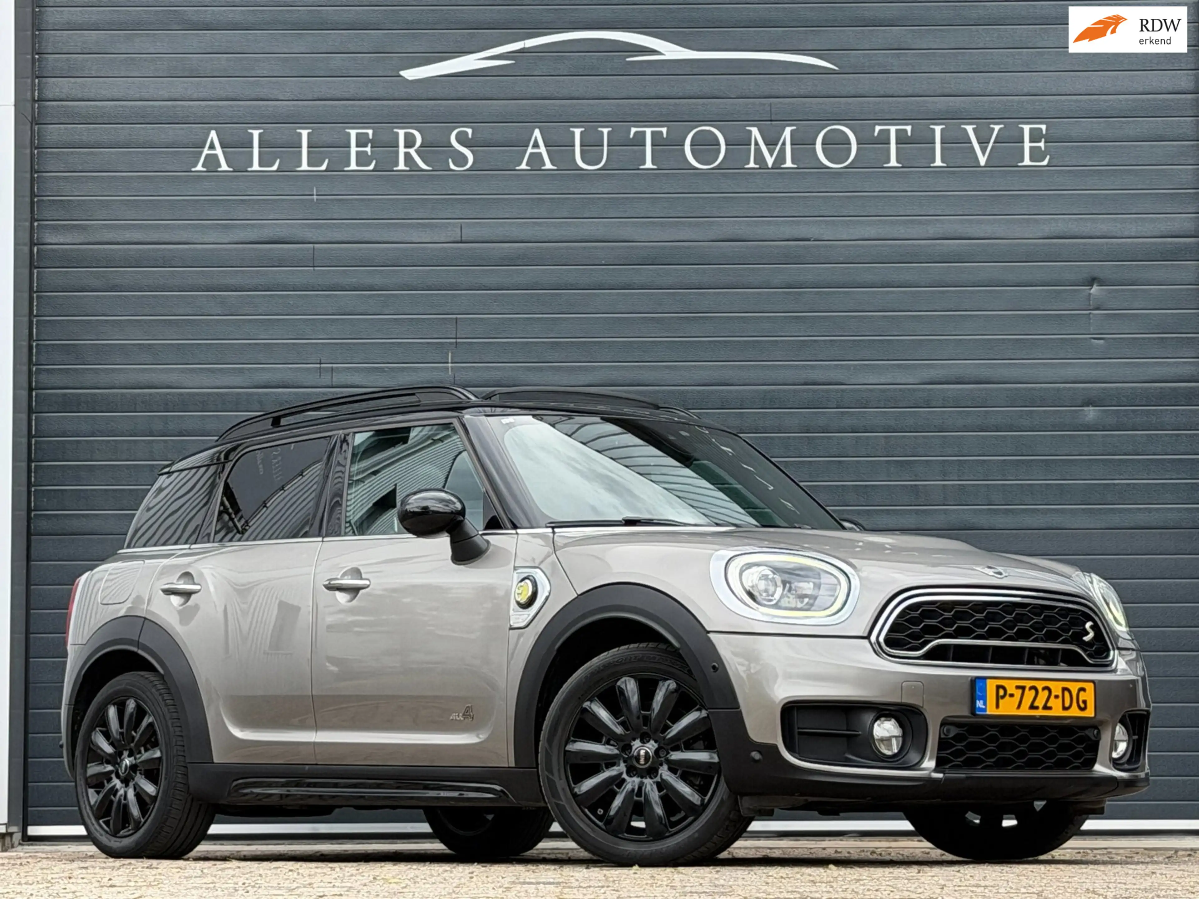 MINI Cooper SE Countryman 1.5 ALL4 Chili