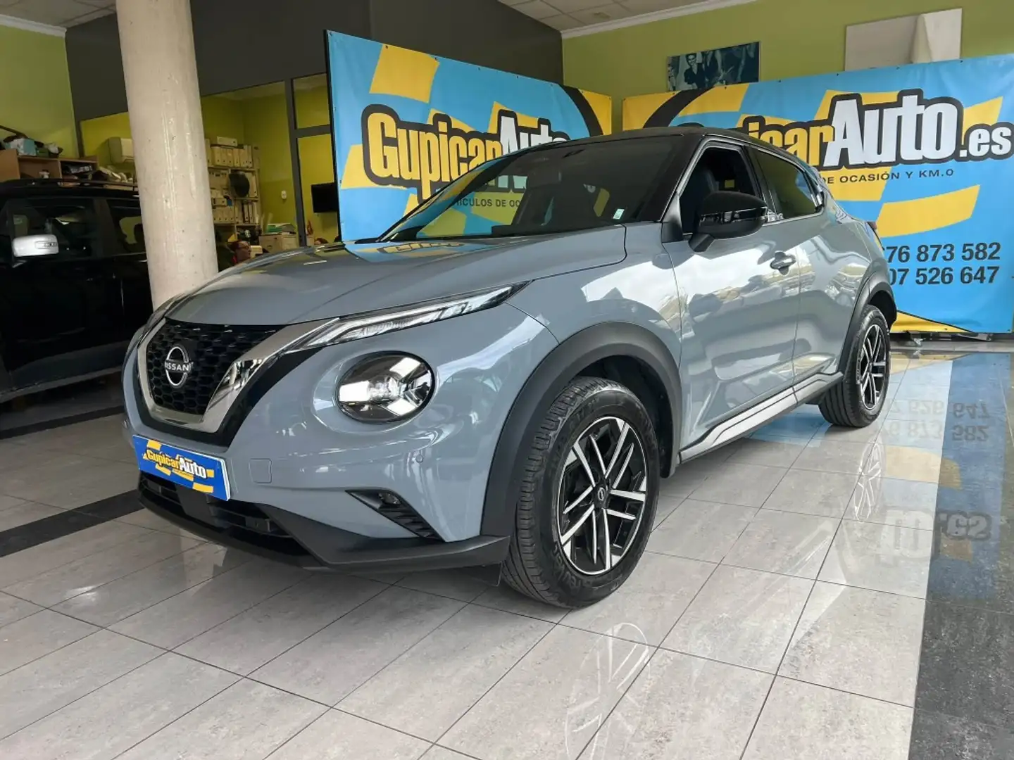 Nissan Juke 1.0 DIG-T N-Connecta 4x2 DCT 7 84kW Gris - 1