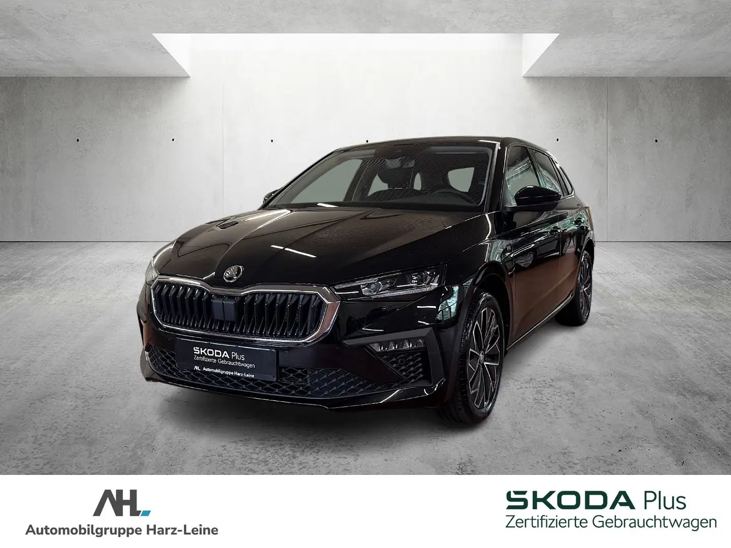 Skoda Scala Selection 1.0 TSI Drive Matrix Bluetooth Smart Lin Zwart - 1