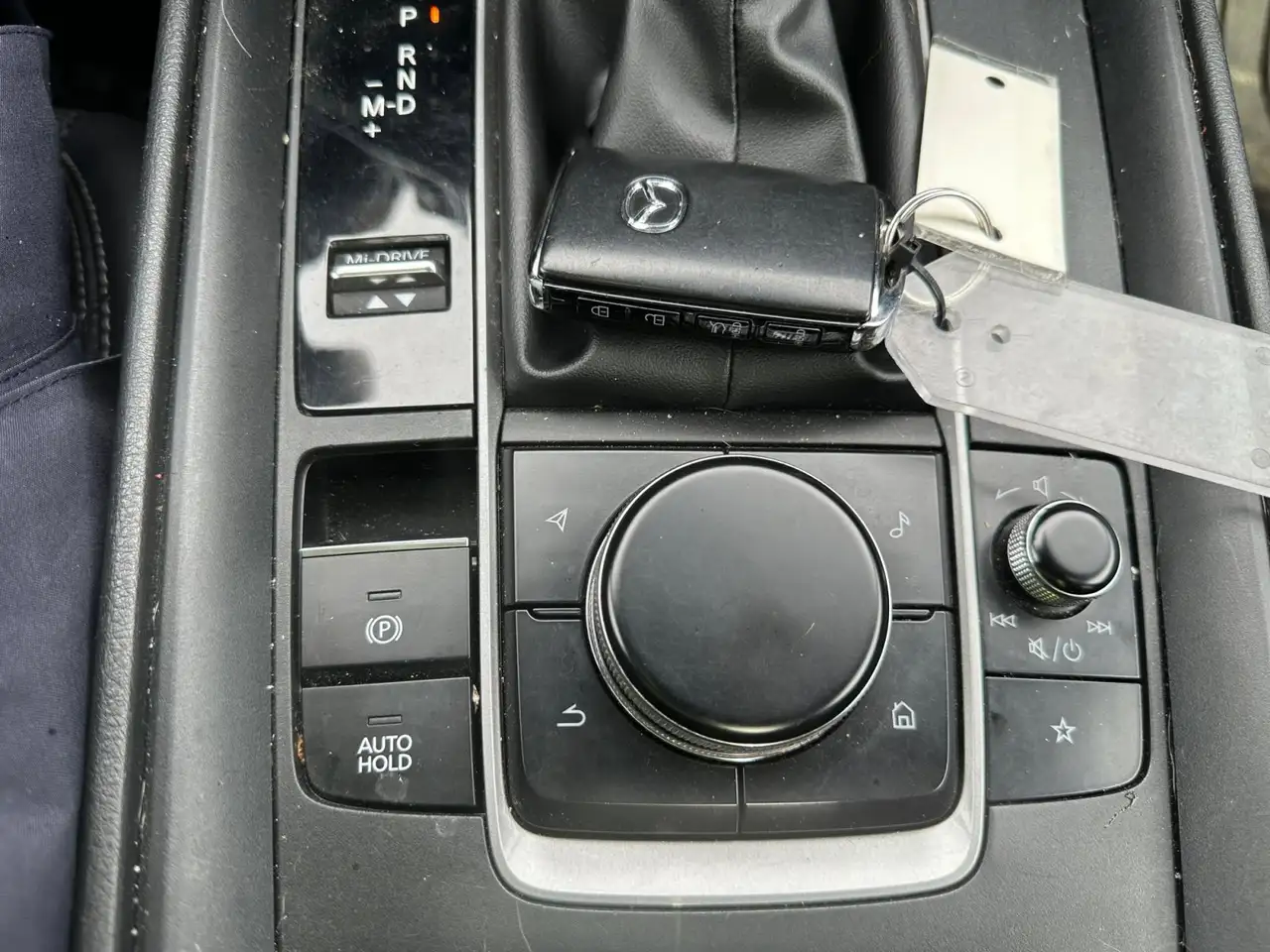 Mazda CX-50 снимка Mazda CX-50