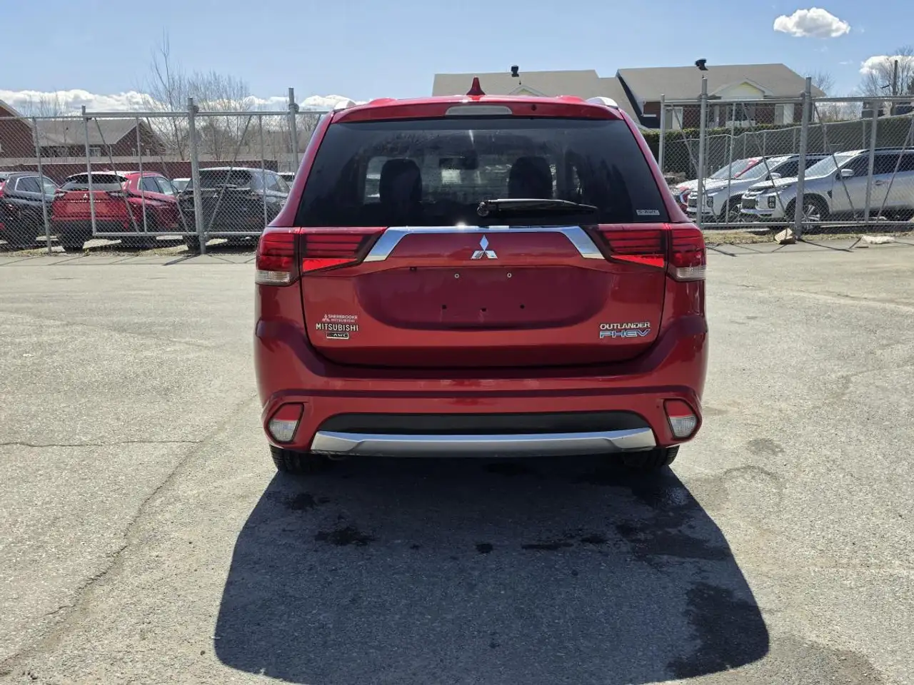 Mitsubishi Outlander снимка Mitsubishi Outlander