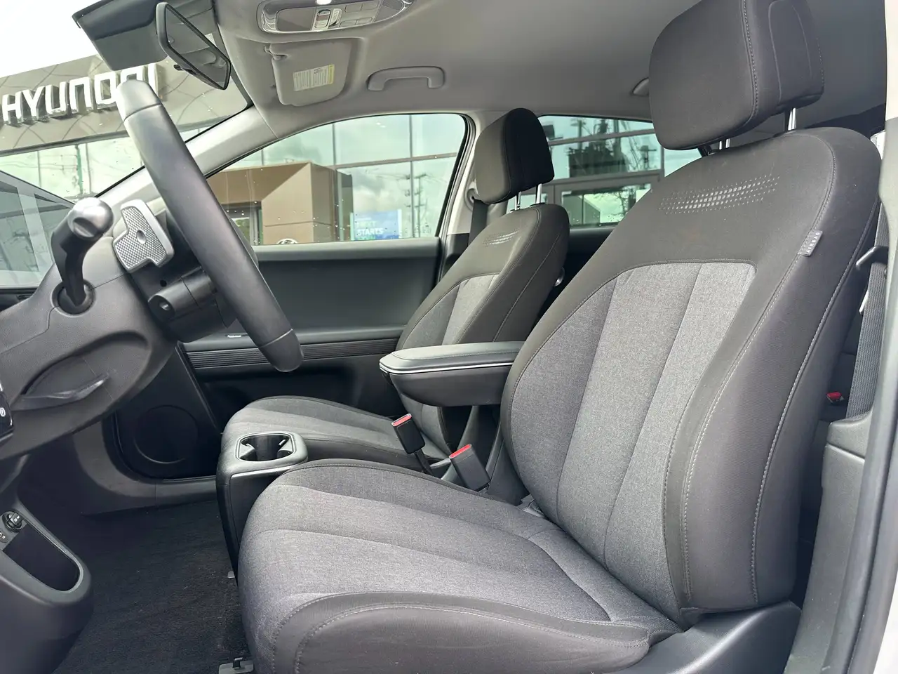 Hyundai IONIQ 5 снимка Hyundai IONIQ 5