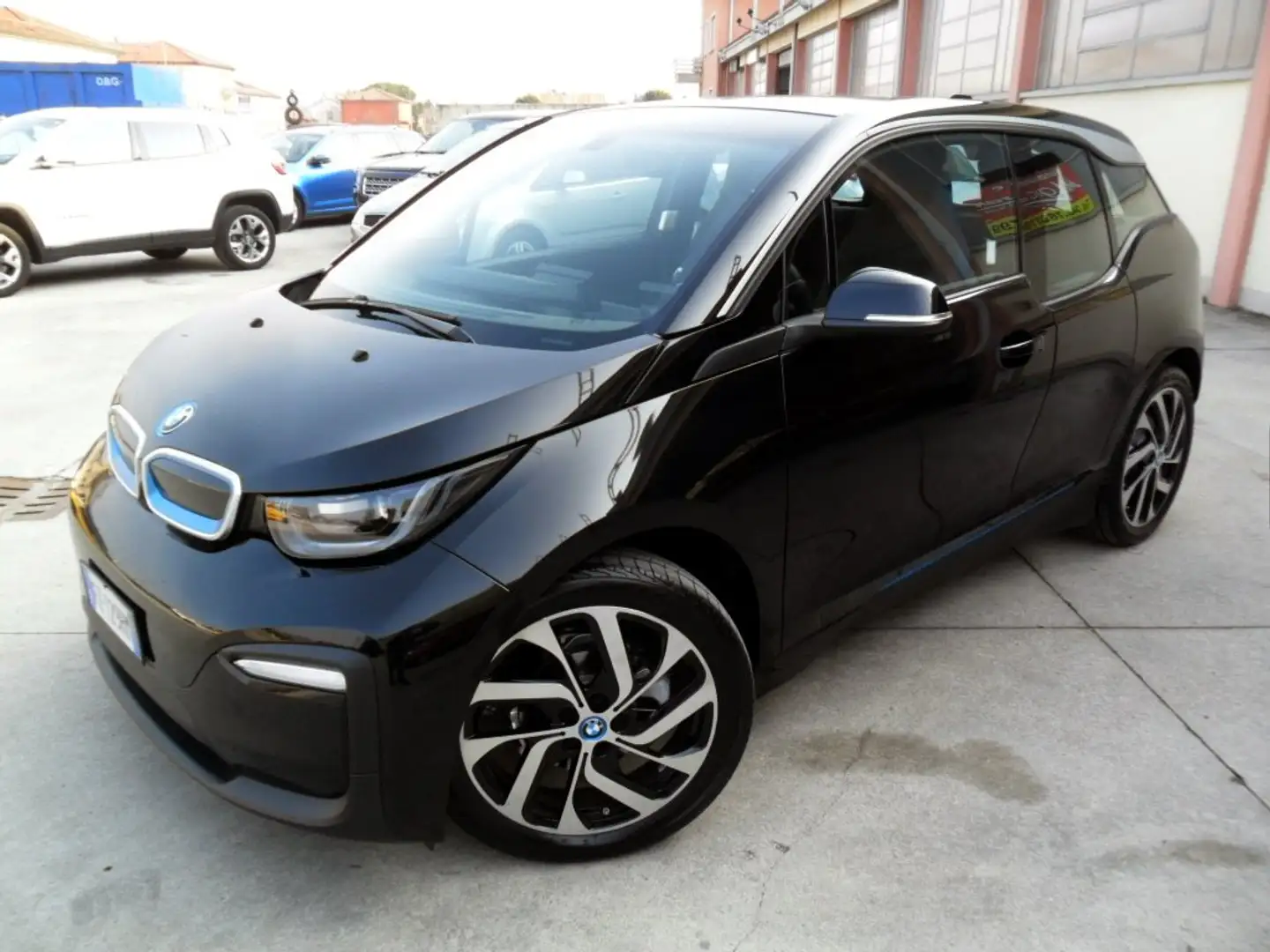 BMW i3 120 Ah Advantage Schwarz - 1