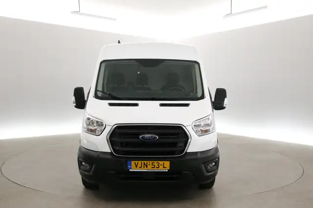 Ford Transit view 8
