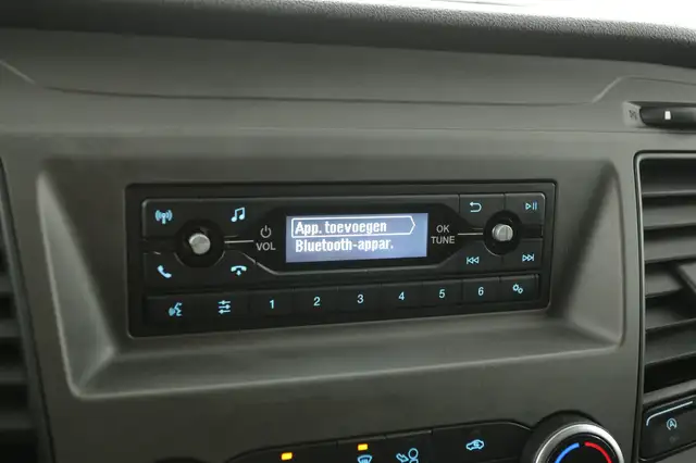Ford Transit view 15