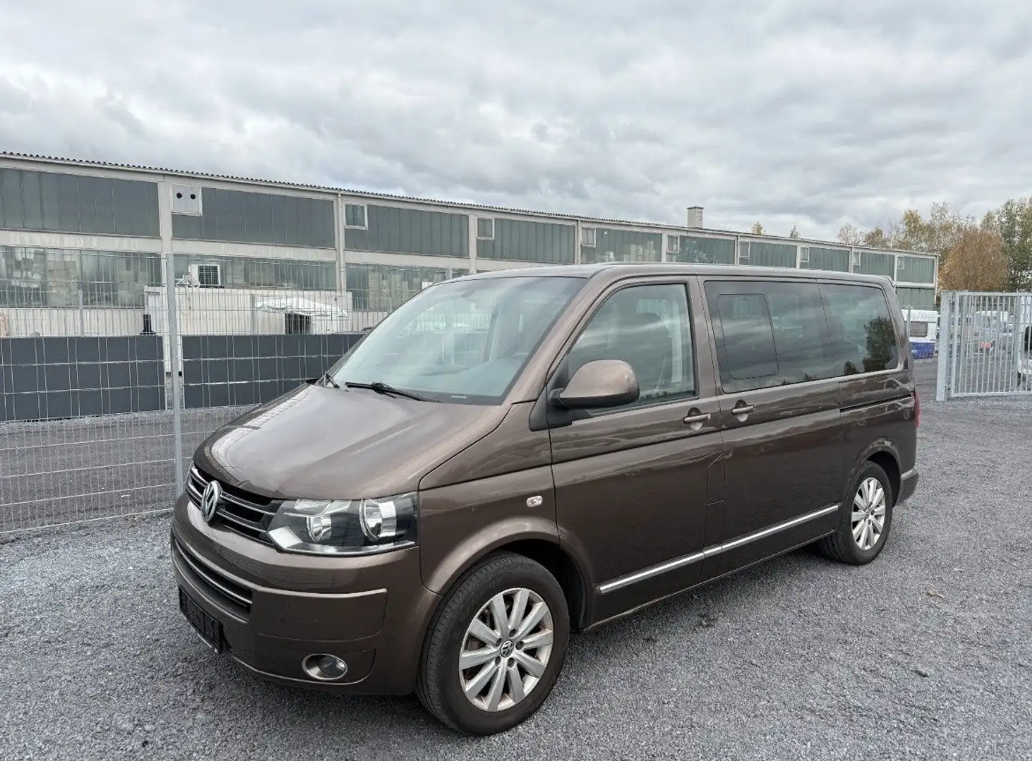 Volkswagen Transporter Mixto PRO 2.0BiTDI BMT Techo Medio 180 - 2