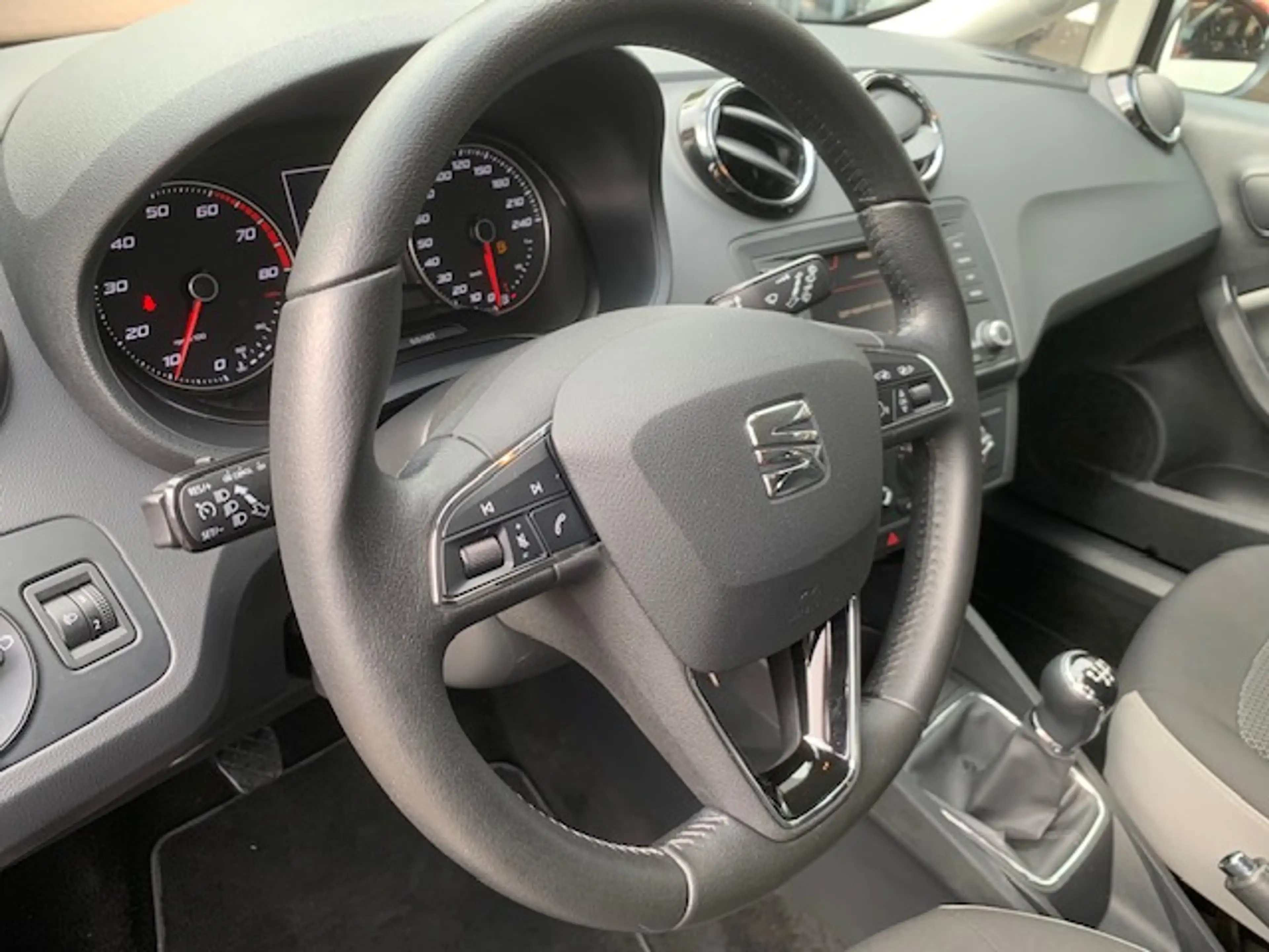 SEAT Ibiza 1.0 EcoTSI Style Connect, navigatie . — photo 15
