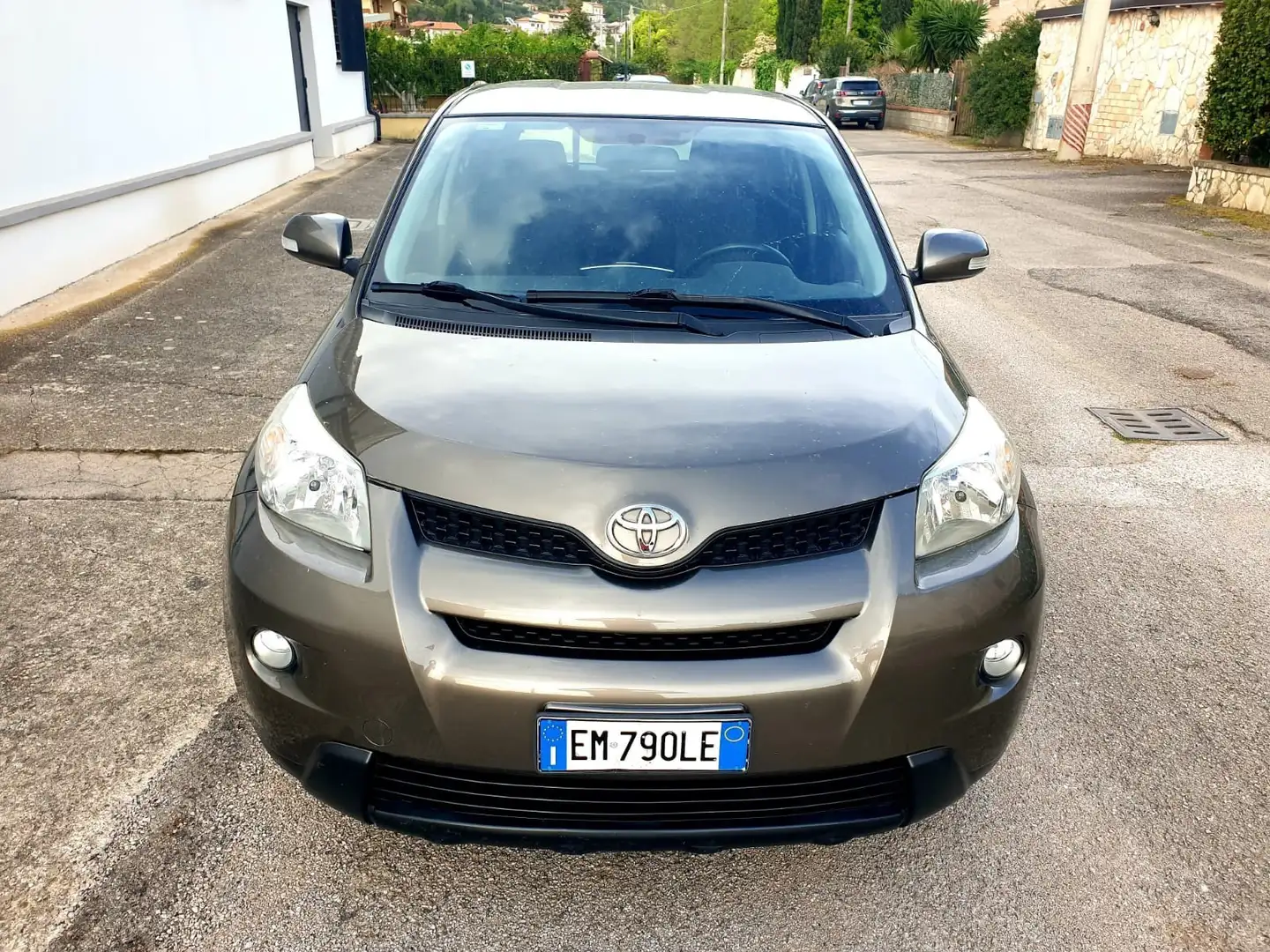 Toyota Urban Cruiser 1.4 d-4d Luxury Awd - 1