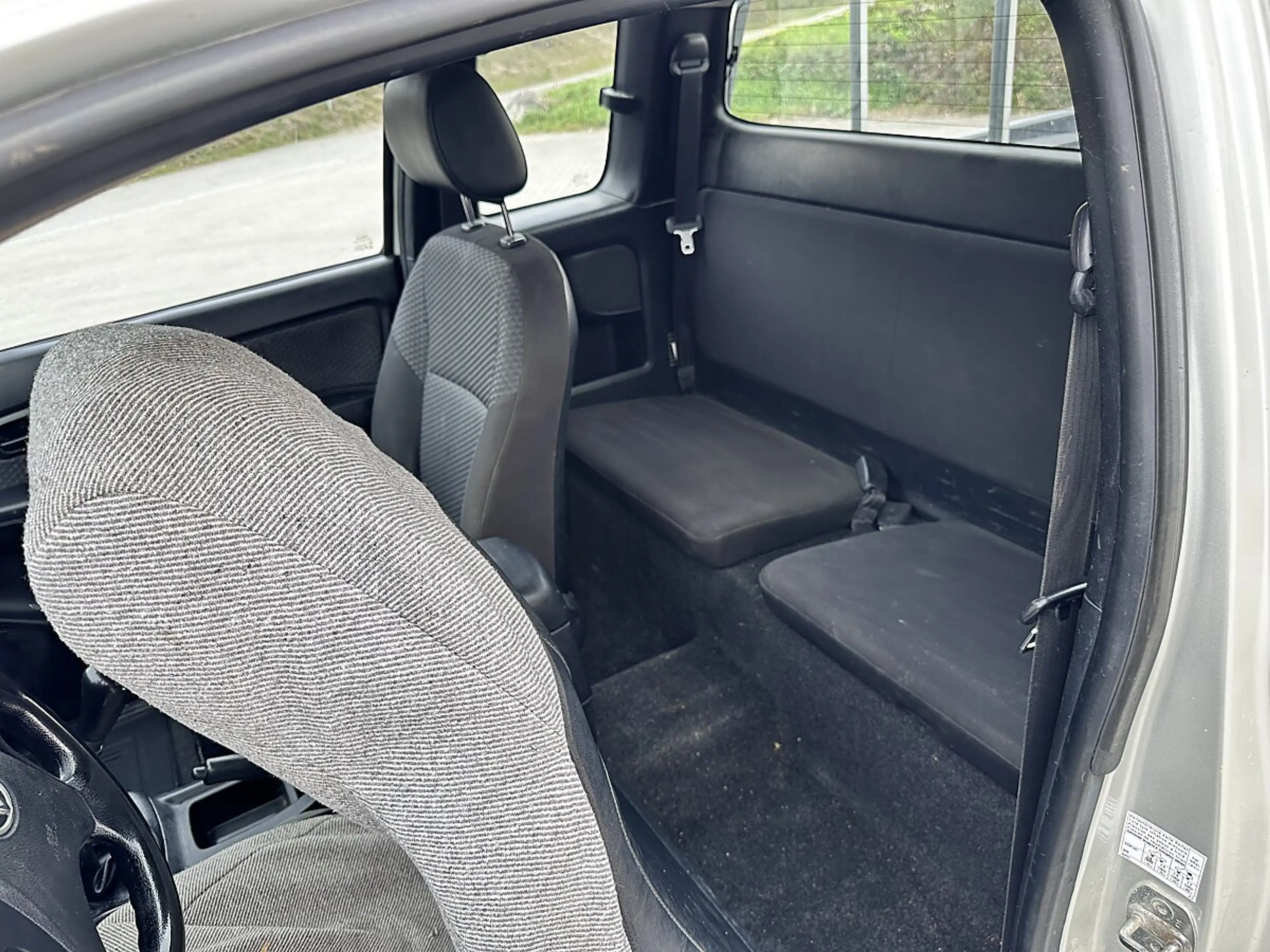 Toyota Hilux X-tra Cab Country 4x4 2,5 D-4D 145 — photo 6