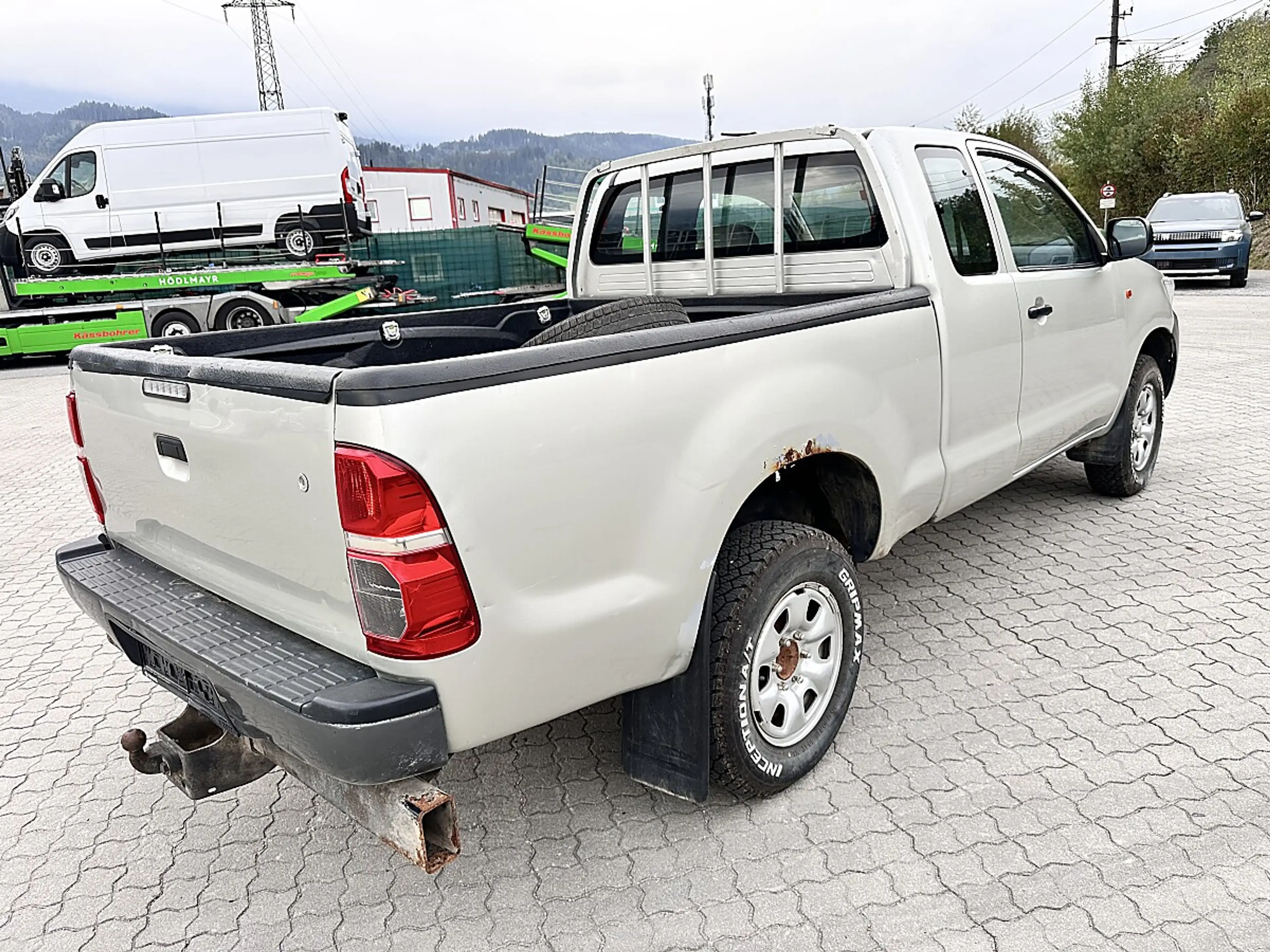 Toyota Hilux X-tra Cab Country 4x4 2,5 D-4D 145 — photo 4