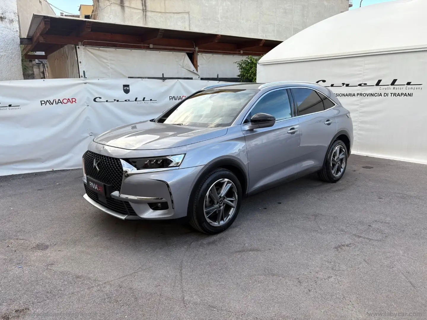 DS Automobiles DS 7 Crossback DS 7 BlueHDi 130 aut. Rivoli Grau - 1