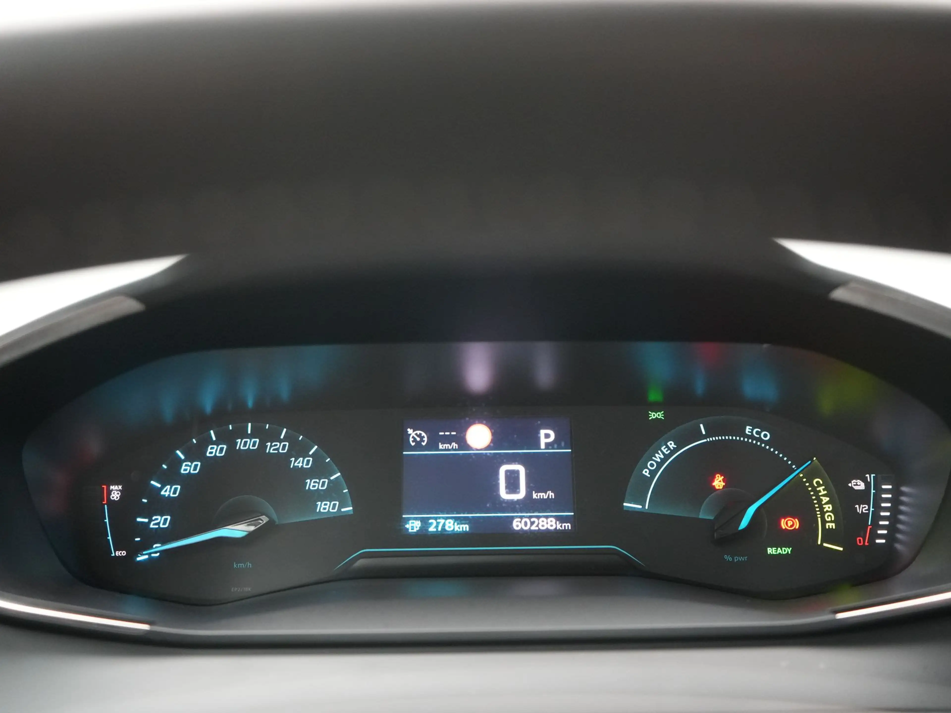 Peugeot e-208 EV Active Pack 50 kWh | SoH 97,1 % | Apple Carplay — photo 10
