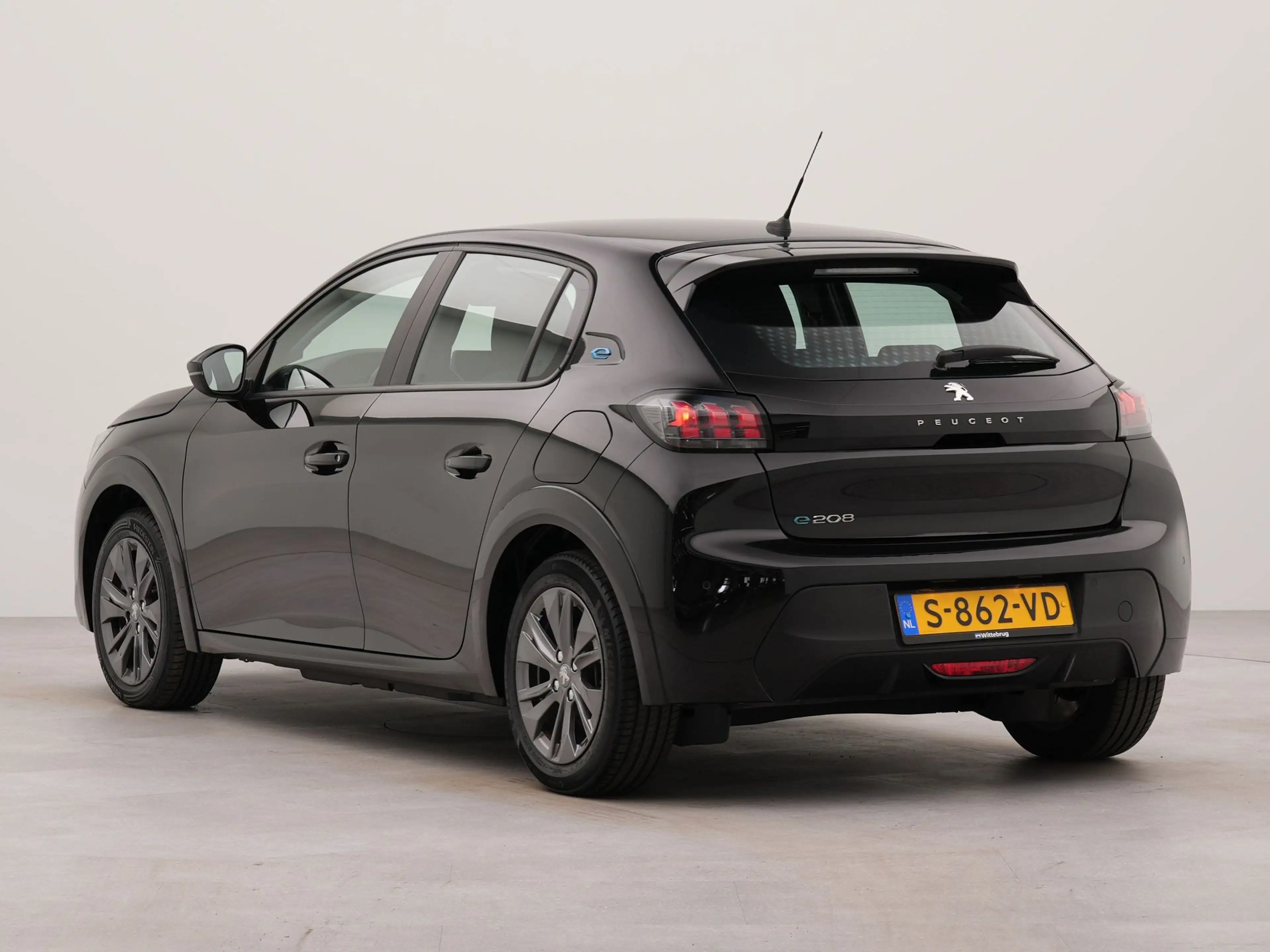 Peugeot e-208 EV Active Pack 50 kWh | SoH 97,1 % | Apple Carplay — photo 4