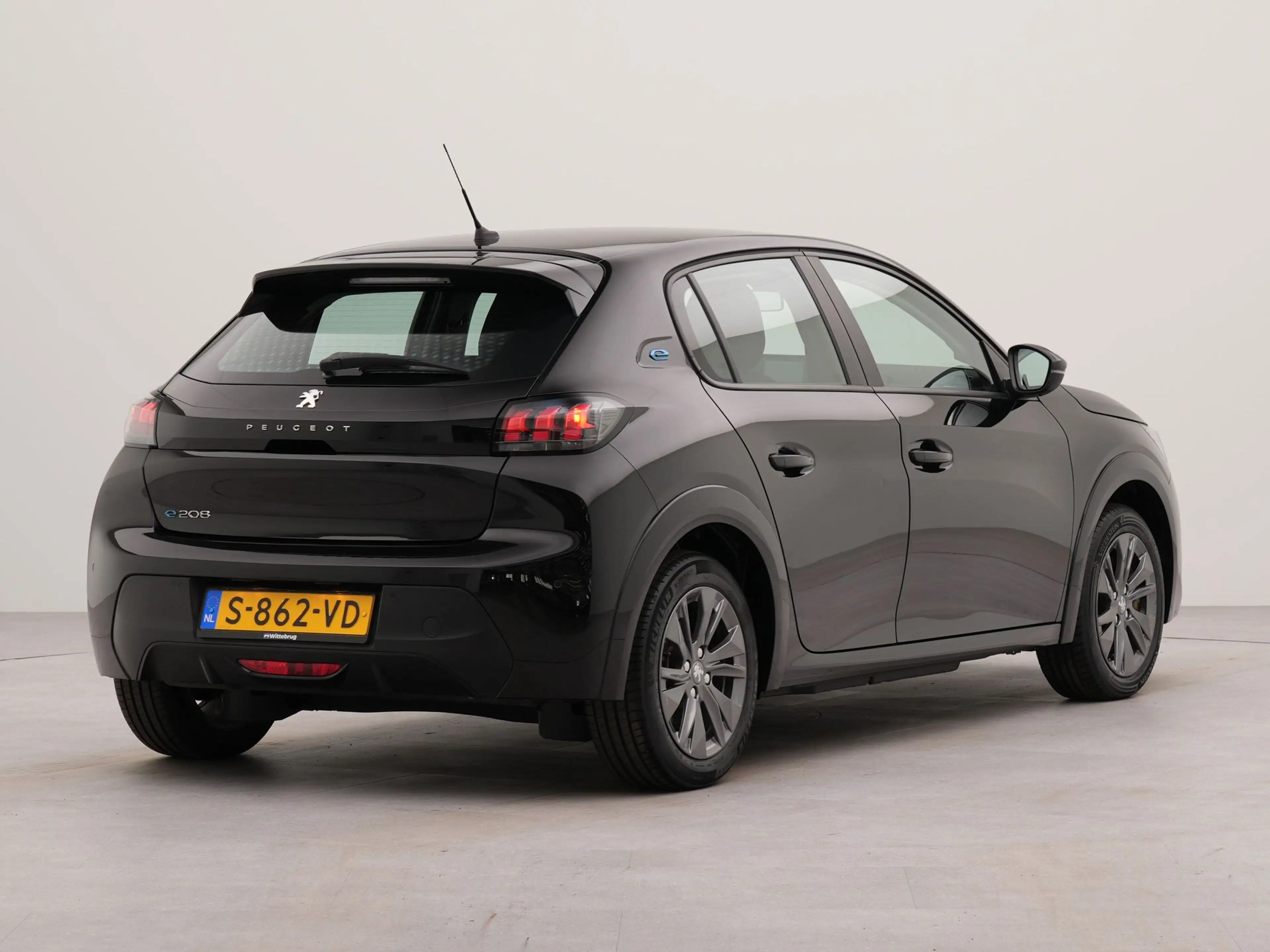 Peugeot e-208 EV Active Pack 50 kWh | SoH 97,1 % | Apple Carplay — photo 11
