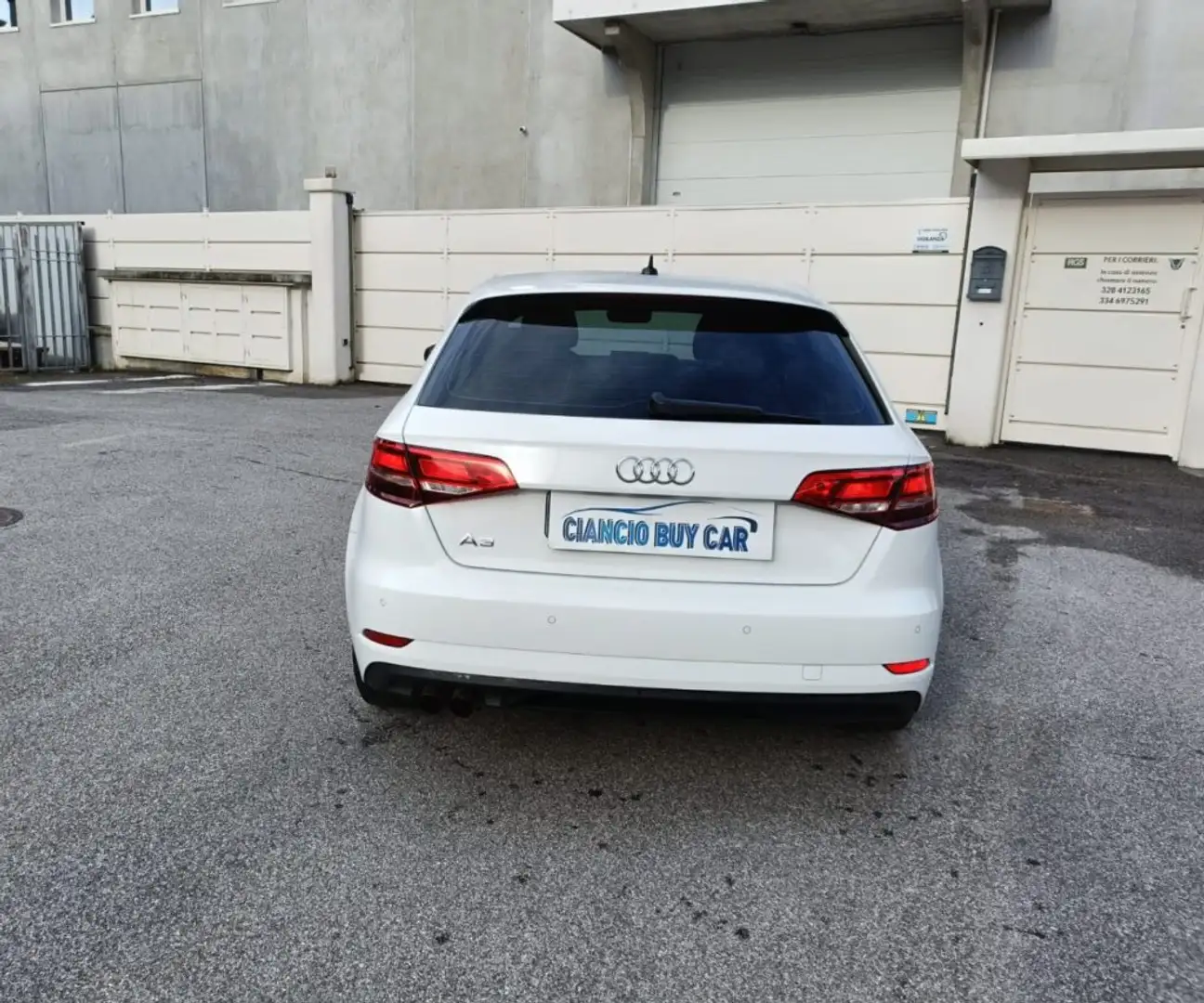 Audi A3 SPB 35 TFSI COD Business S. BACK Blanc - 1