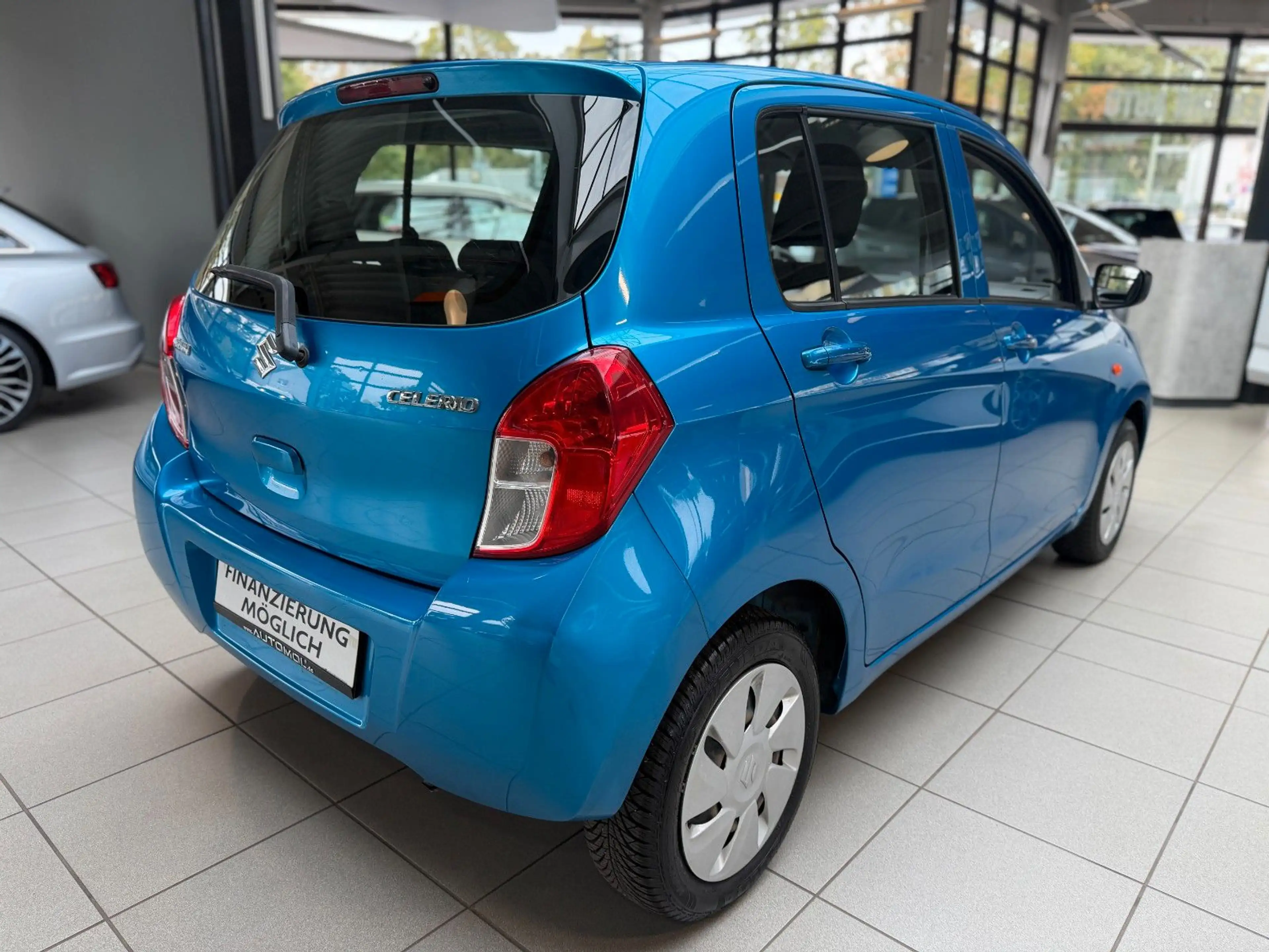 Suzuki Celerio 1.0 Automatik — photo 5