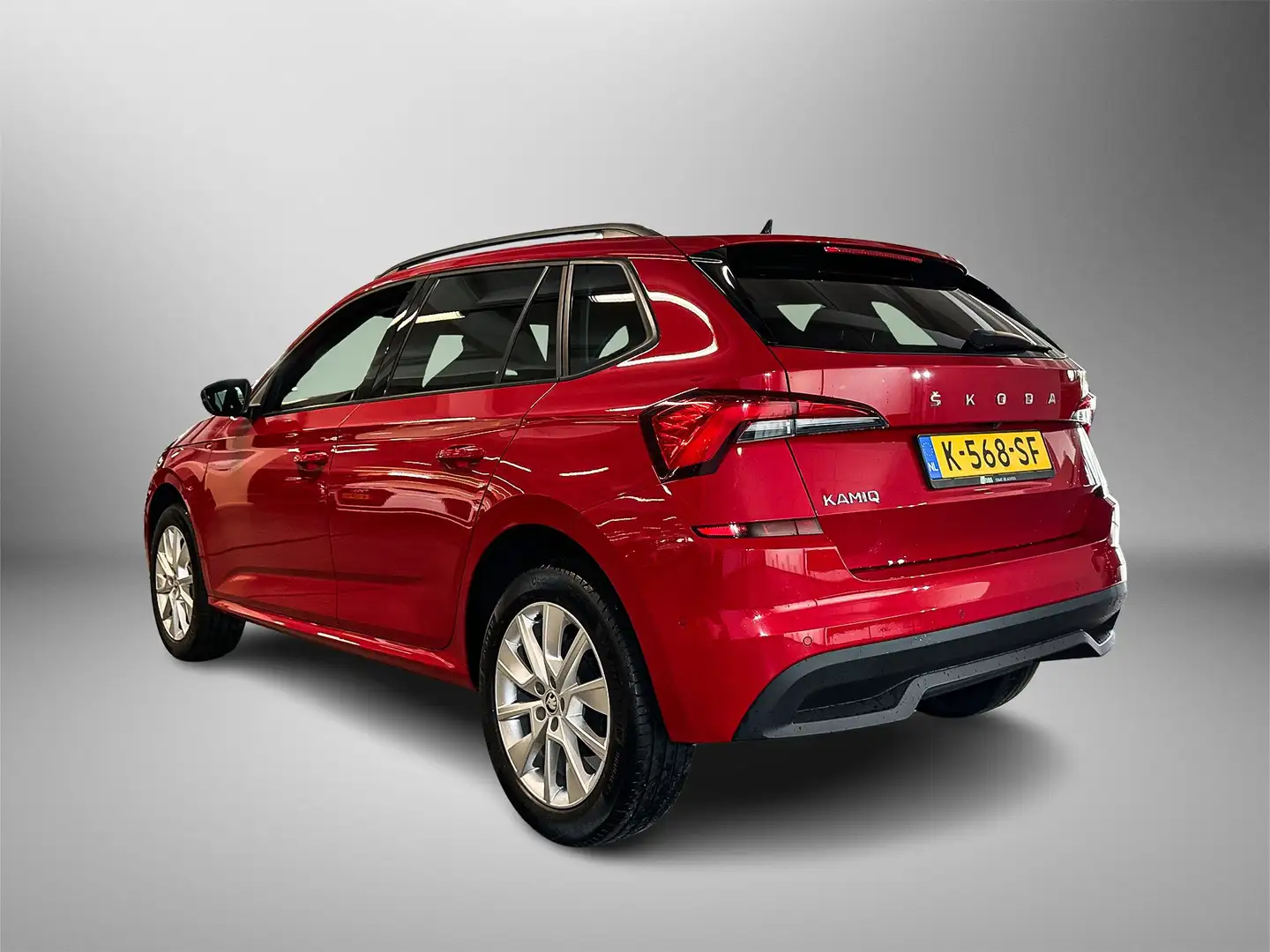 Skoda Kamiq 1.0 TSI 110pk DSG Sport Business | Navigatie | Ver Rood - 2