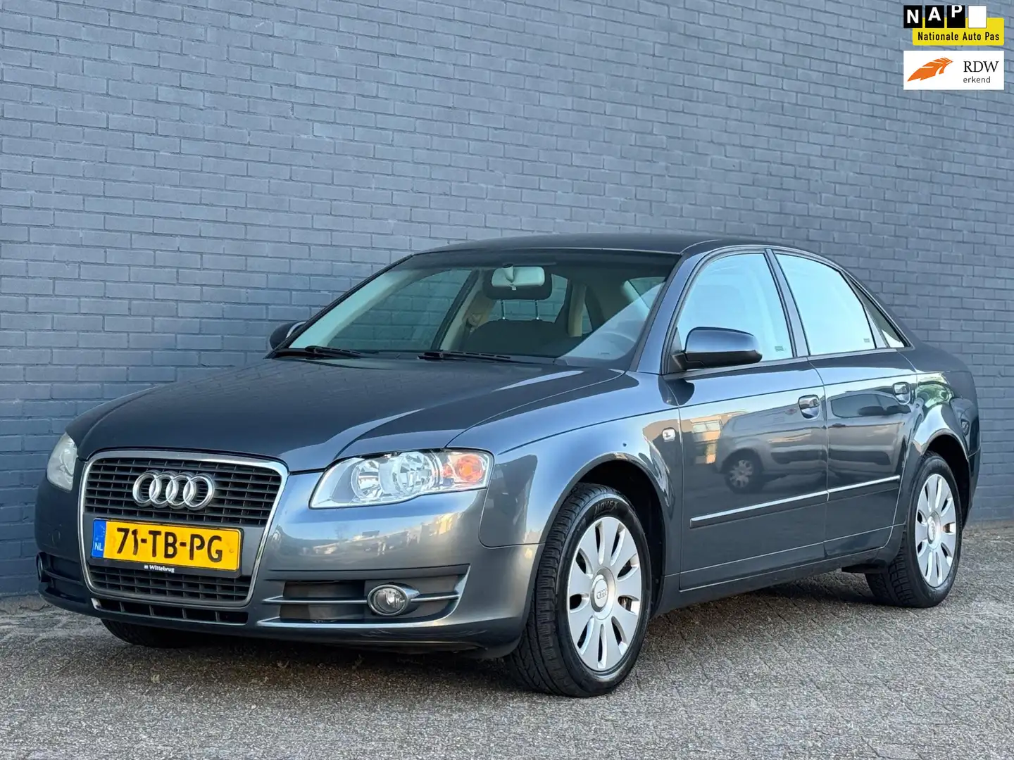 Audi A4 Limousine 1.9 TDI Pro Line Business/6BAK/CRUISE/AI Gris - 1