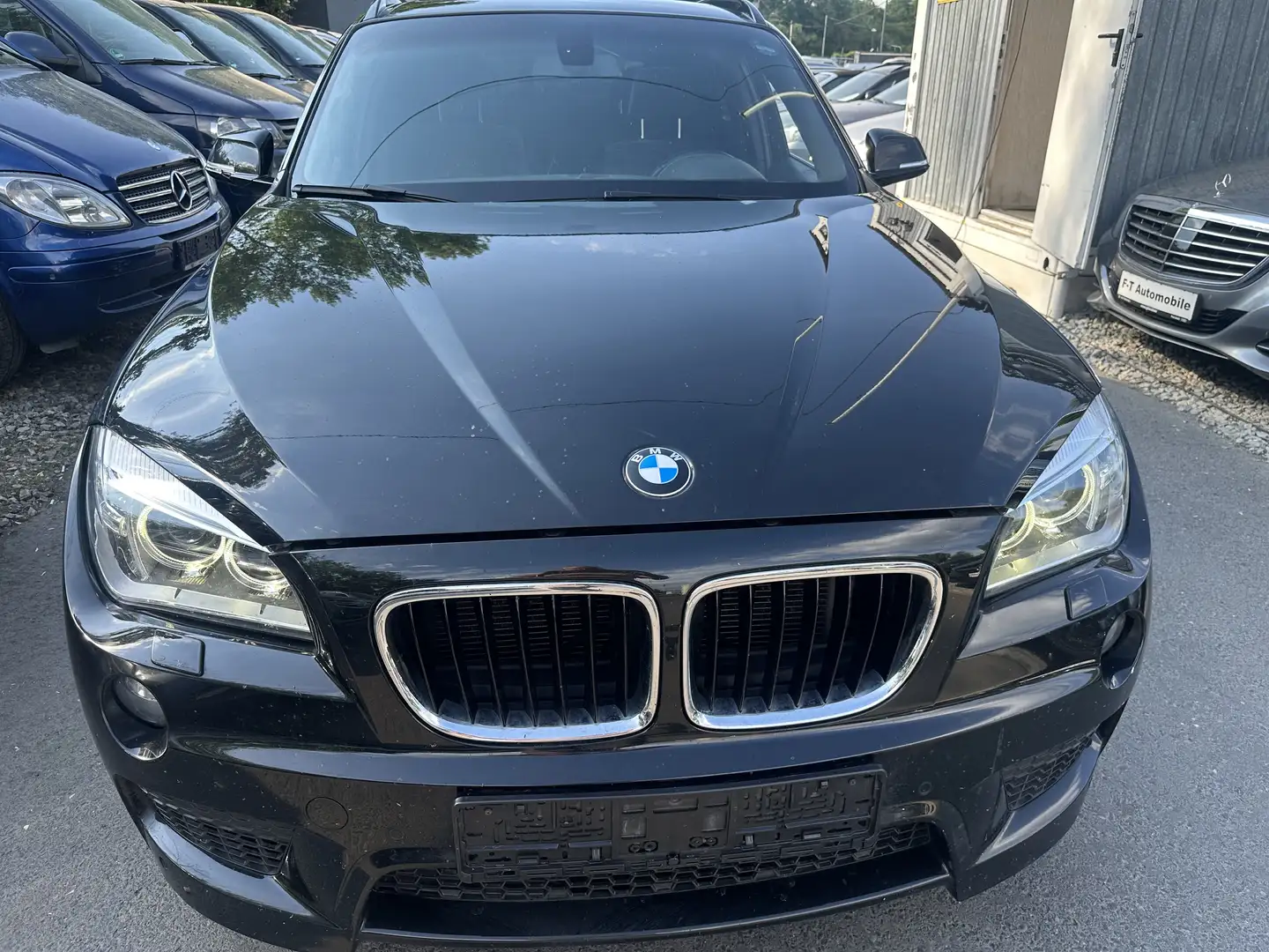 BMW X1 18 d xDrive M-SPORT AUTOMATIK PANORAMA ALKANTARA Noir - 2