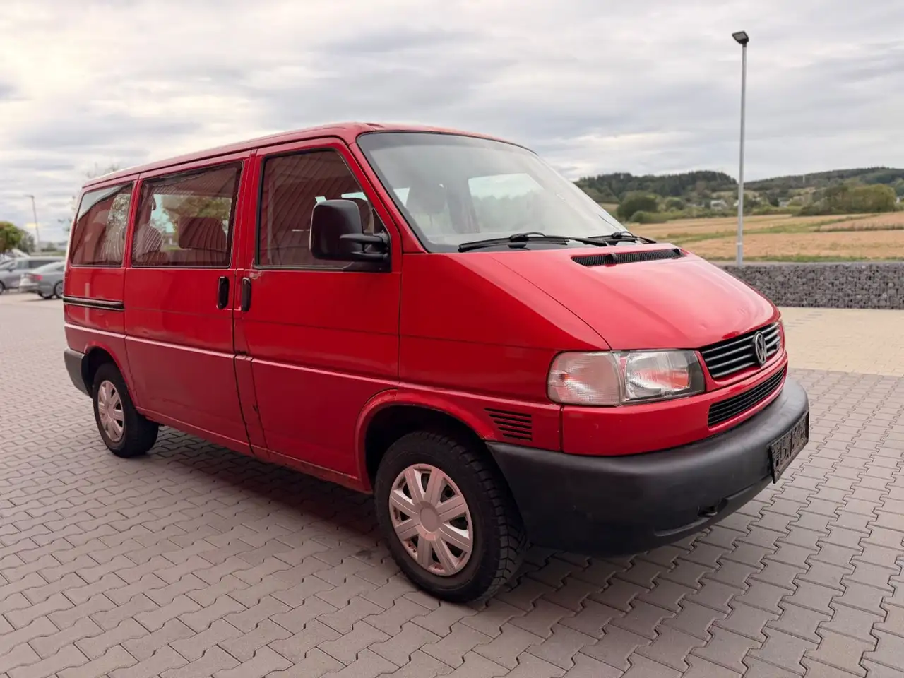 Volkswagen T4 Caravelle 2,5-l-Diesel TDI lang Klima 9Sitzer, foto 7