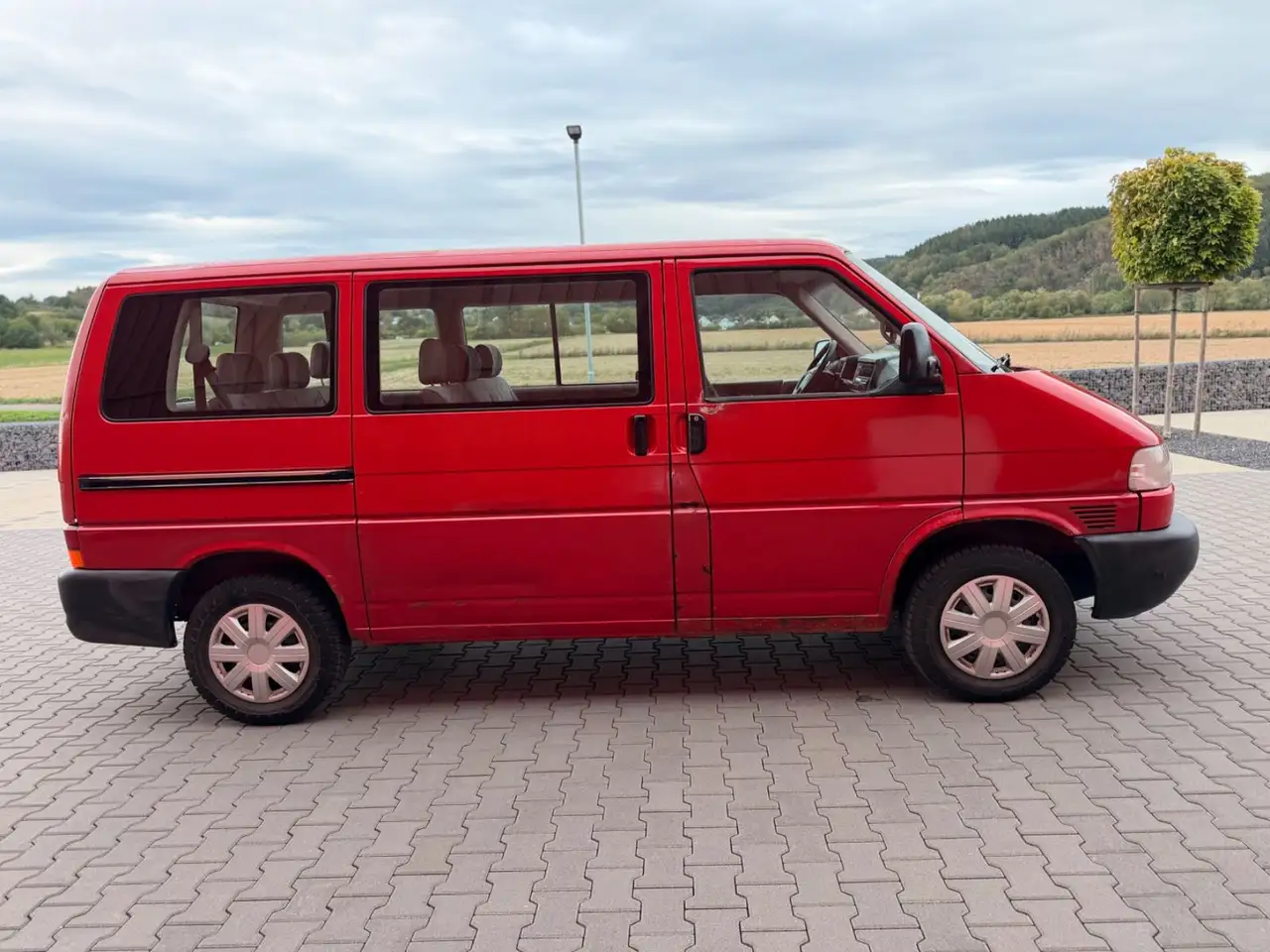 Volkswagen T4 Caravelle 2,5-l-Diesel TDI lang Klima 9Sitzer, foto 6