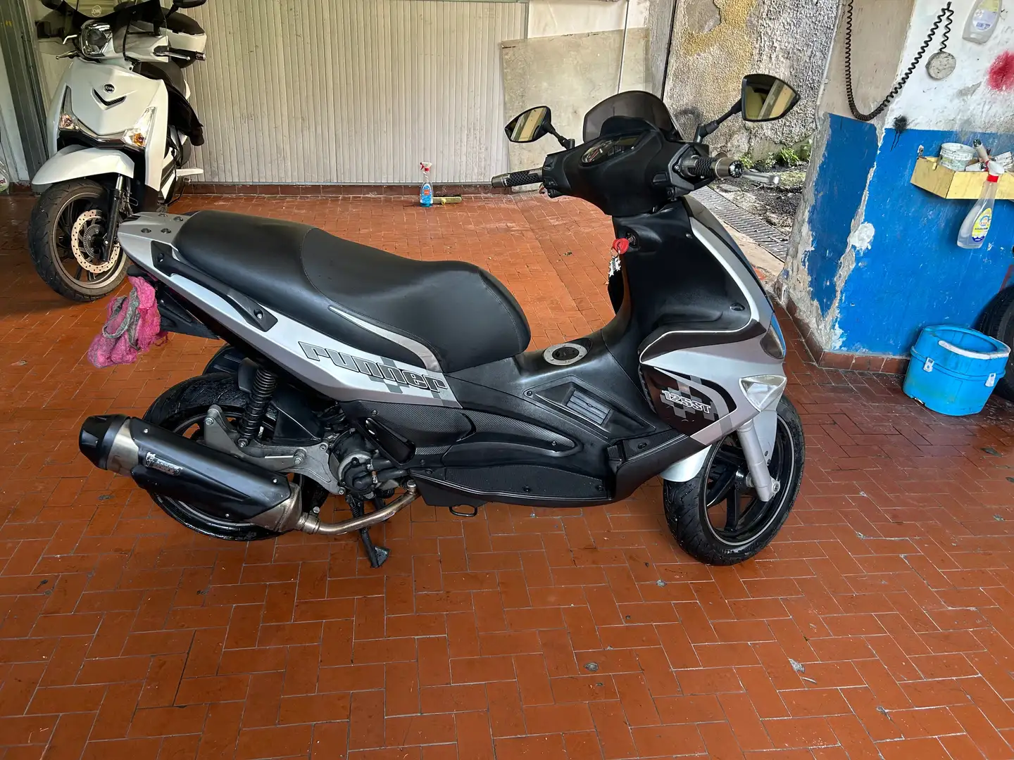 Gilera Runner 125 ST Argintiu - 1