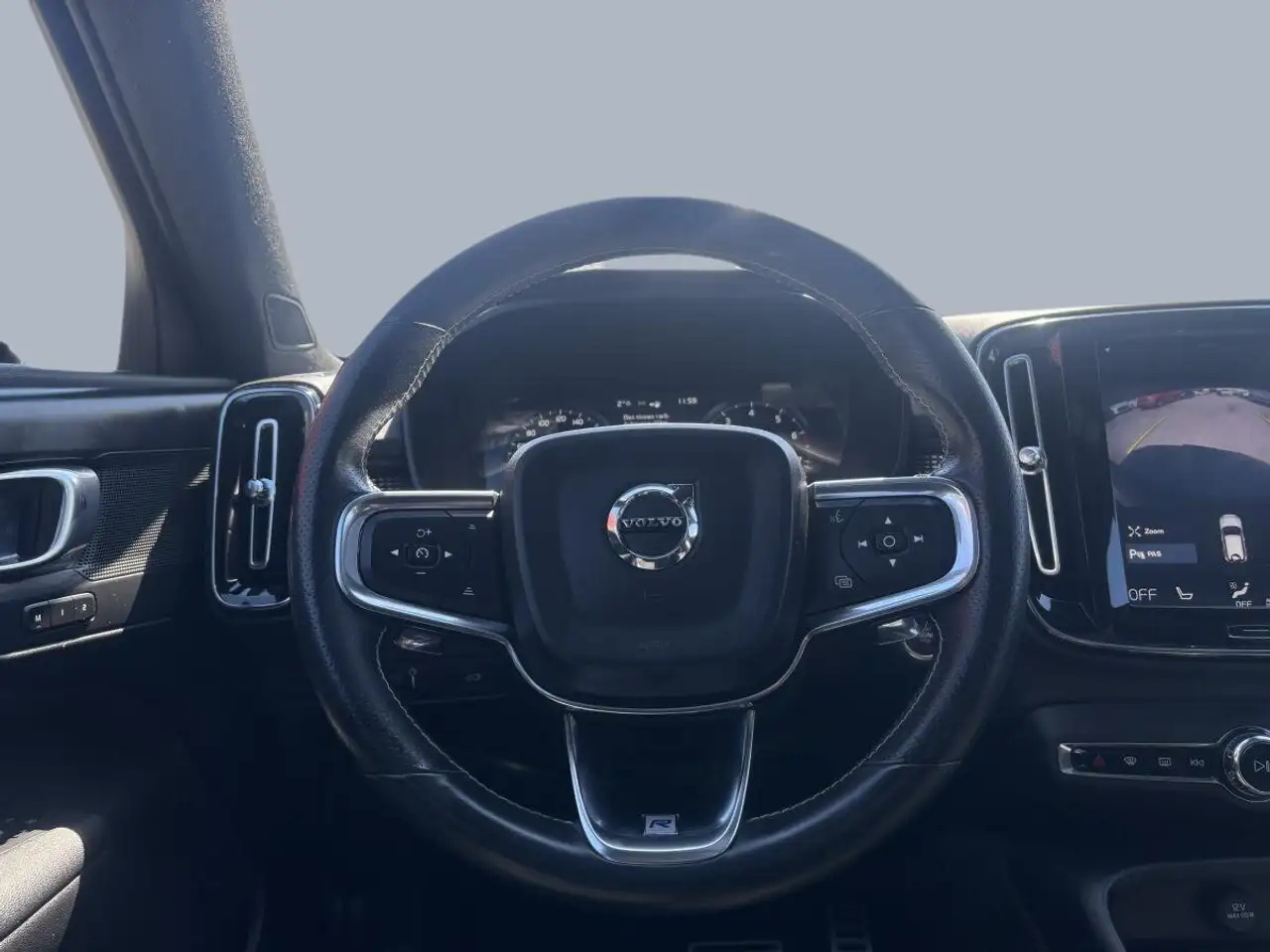 Volvo XC40 снимка Volvo XC40