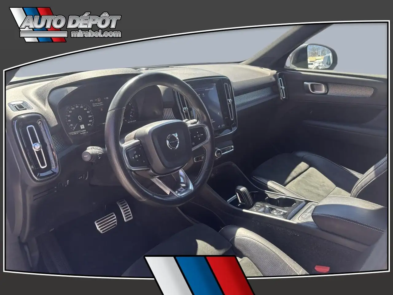Volvo XC40 снимка Volvo XC40
