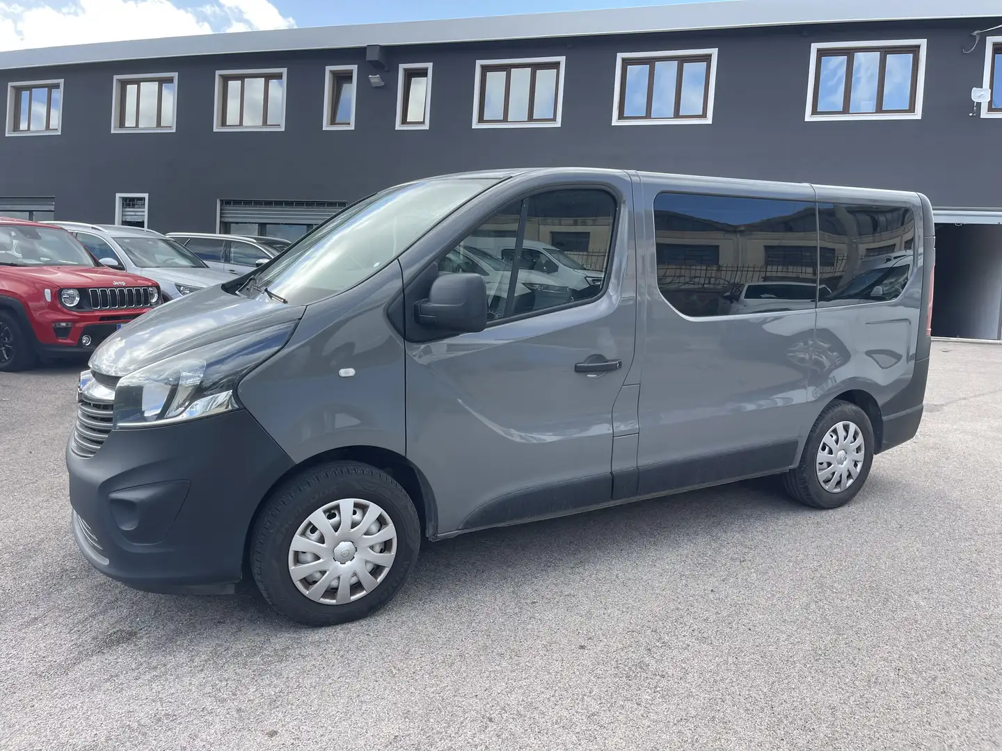 Opel Vivaro 27 1.6 Biturbo - 2