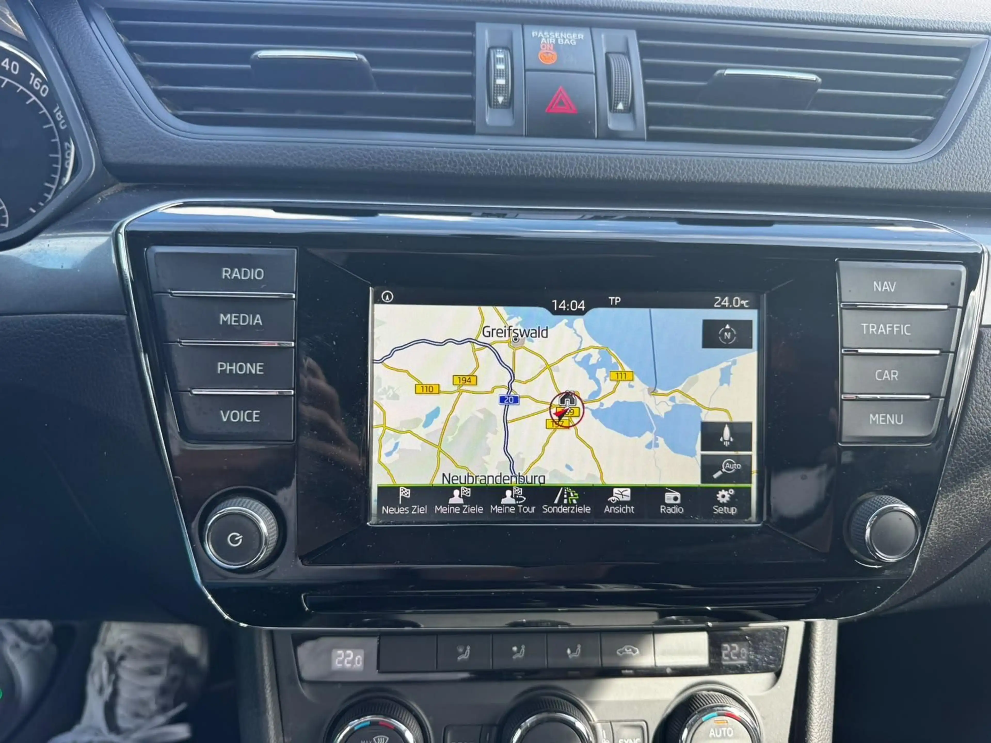 Skoda Superb Combi 1.4 TSI Active 92 kW (125 PS), S... — photo 13