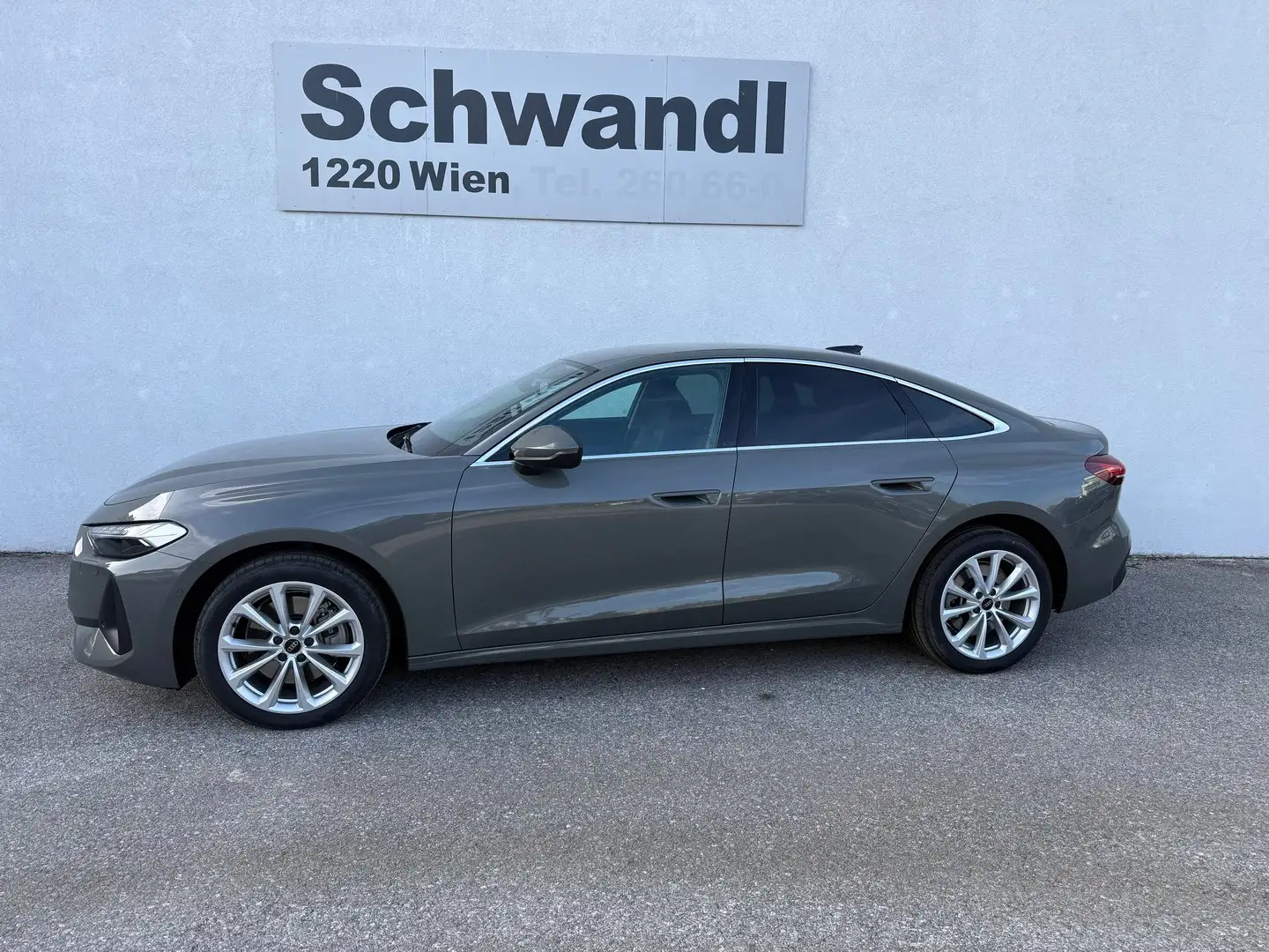 Audi A5 Limousine TDI Grau - 1