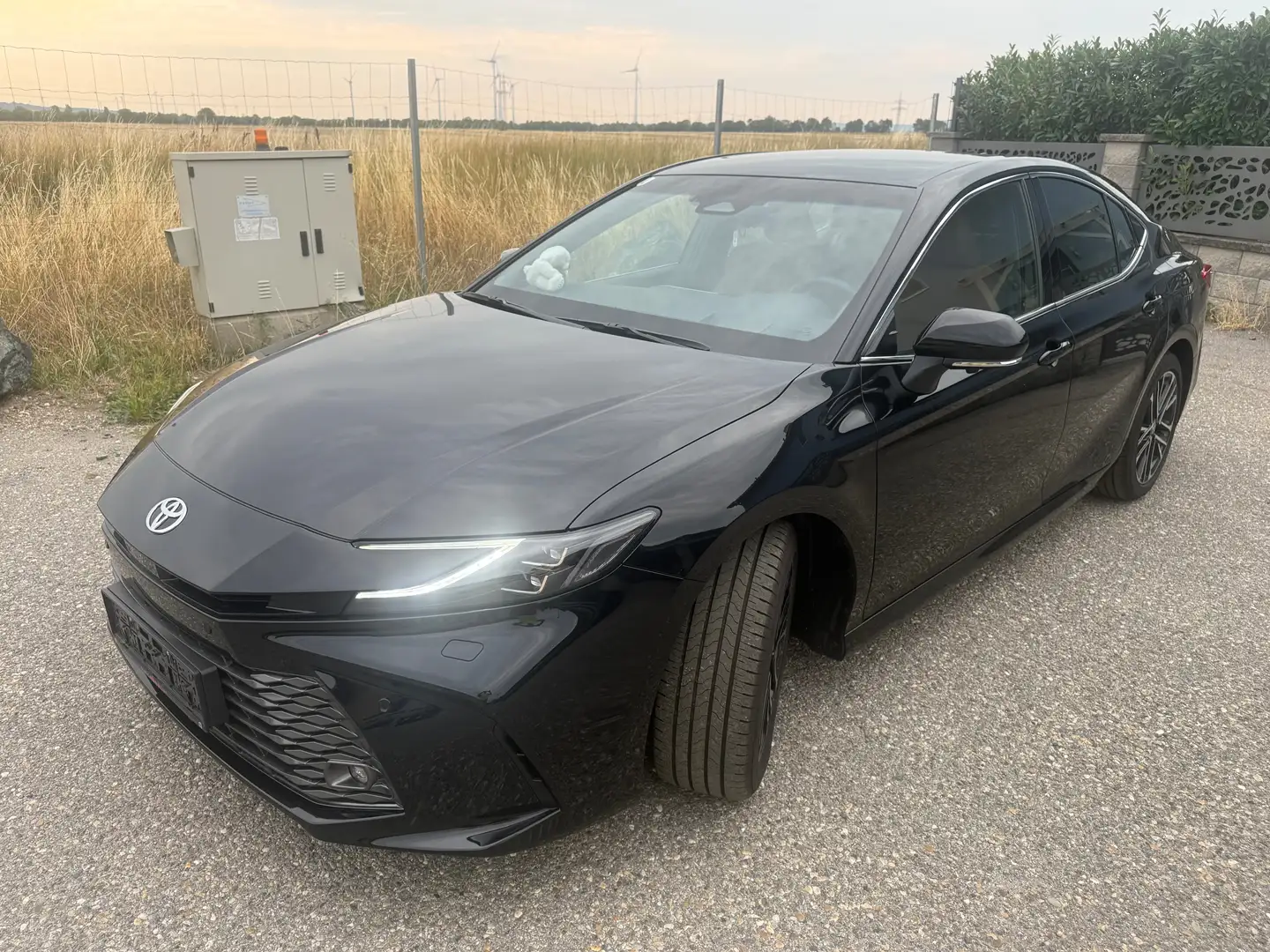 Toyota Camry Camry 2,5 Hybrid VIP Aut. VIP Schwarz - 1