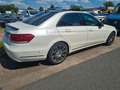 Mercedes-Benz E 250 Lim. E 250 CDI BlueEfficiency LED Navi Leder Weiß - thumbnail 3