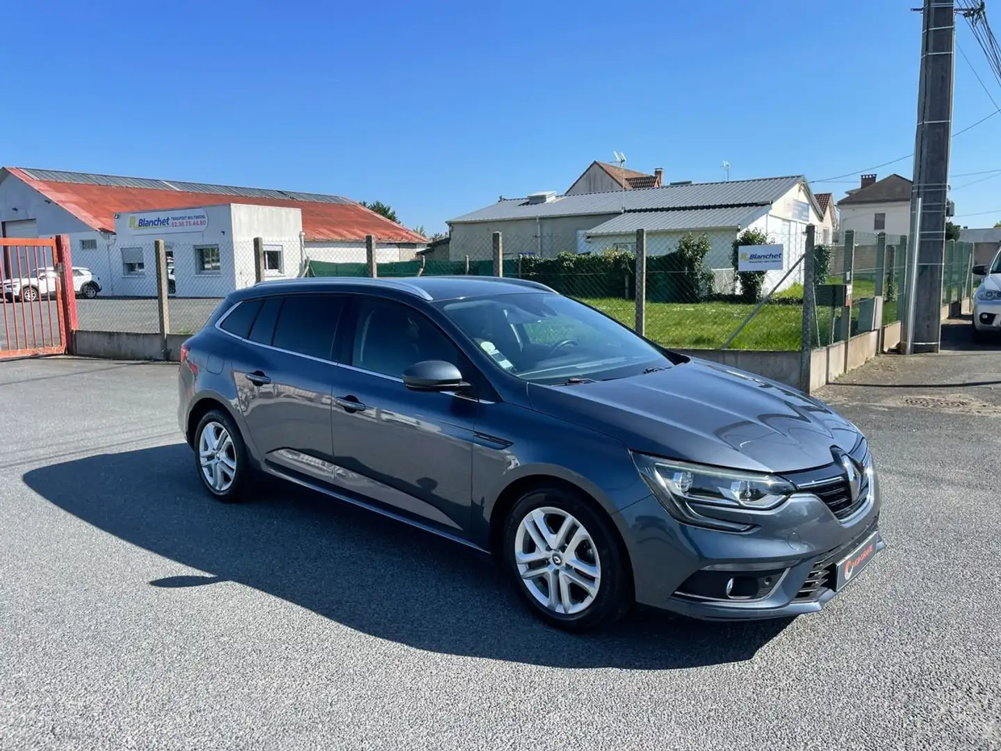 Renault Megane iv 1.5 dci 110 cv bk garantie 12 mois ct ok Grijs - 2