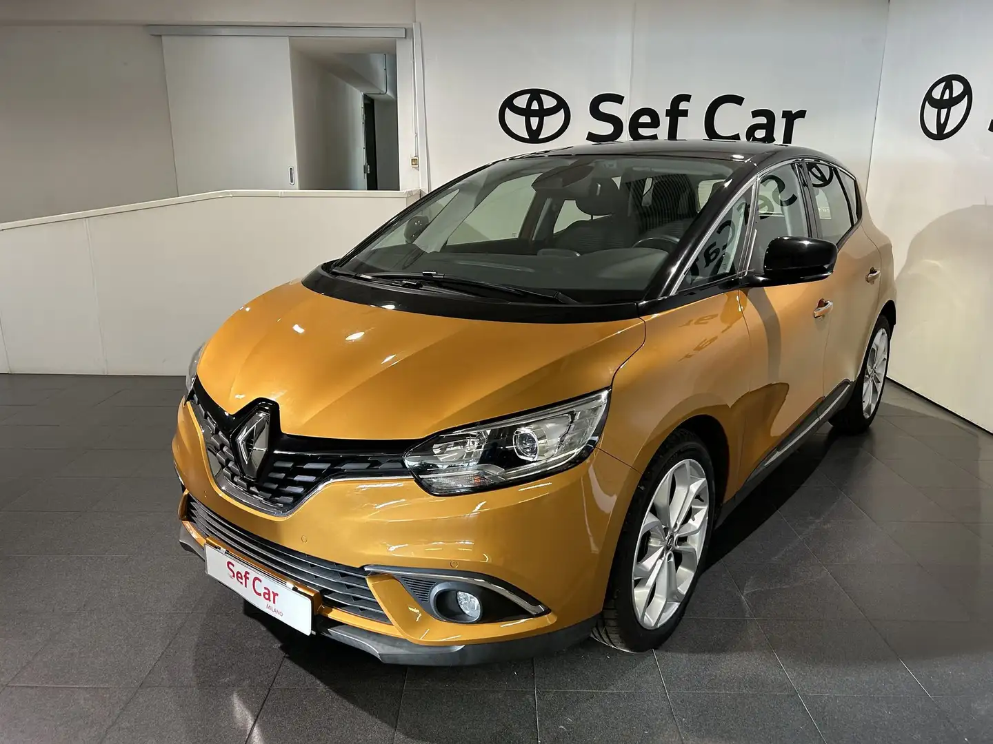 Renault Scenic dCi 130CV Energy Intens Arancione - 1