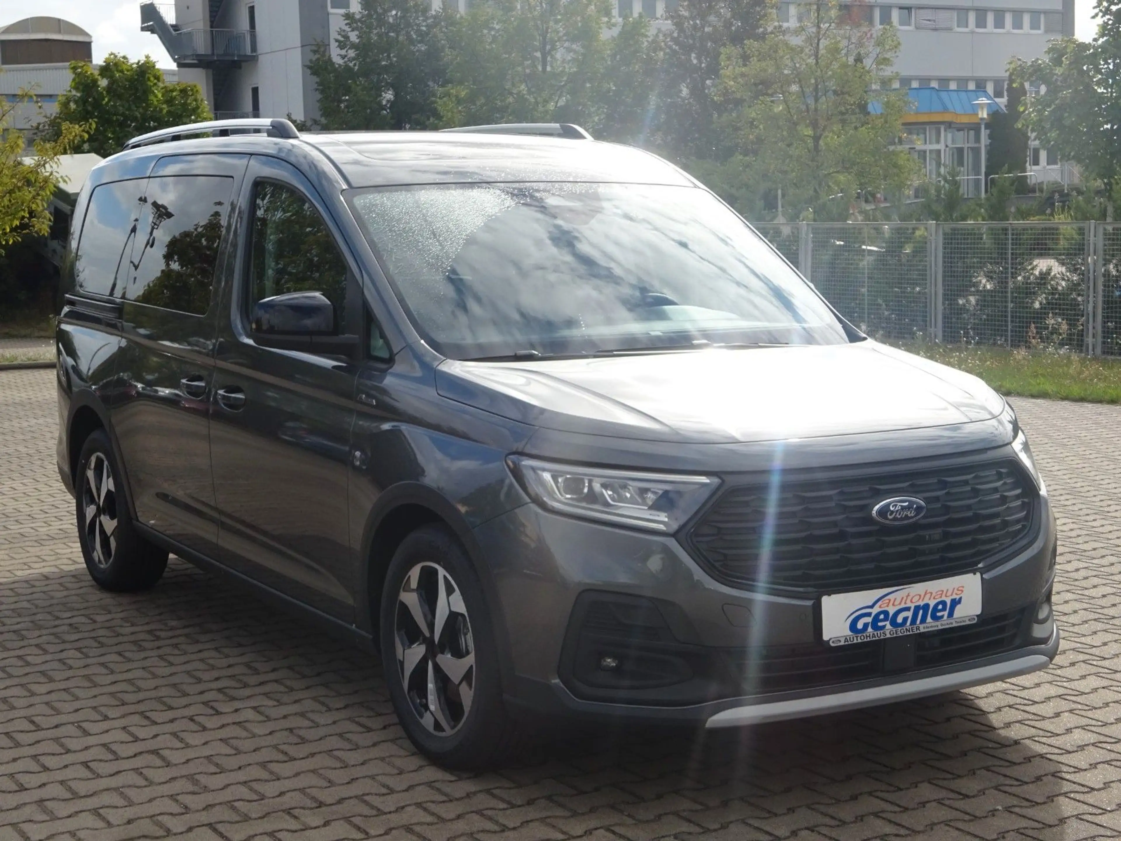 Ford Grand Tourneo Connect L2 Active 4x4 5Sitz AHK — photo 12