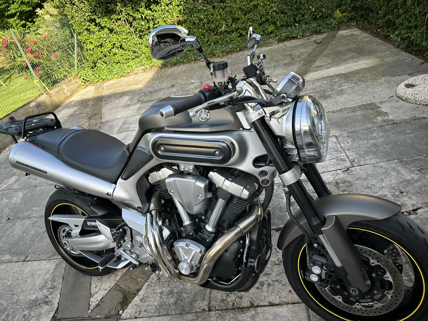 Yamaha MT-01 - 1