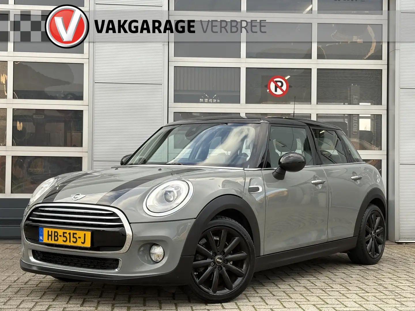 MINI Cooper Mini 1.5 Chili | Navigatie | LM Velgen 17" | Cruis Grijs - 1