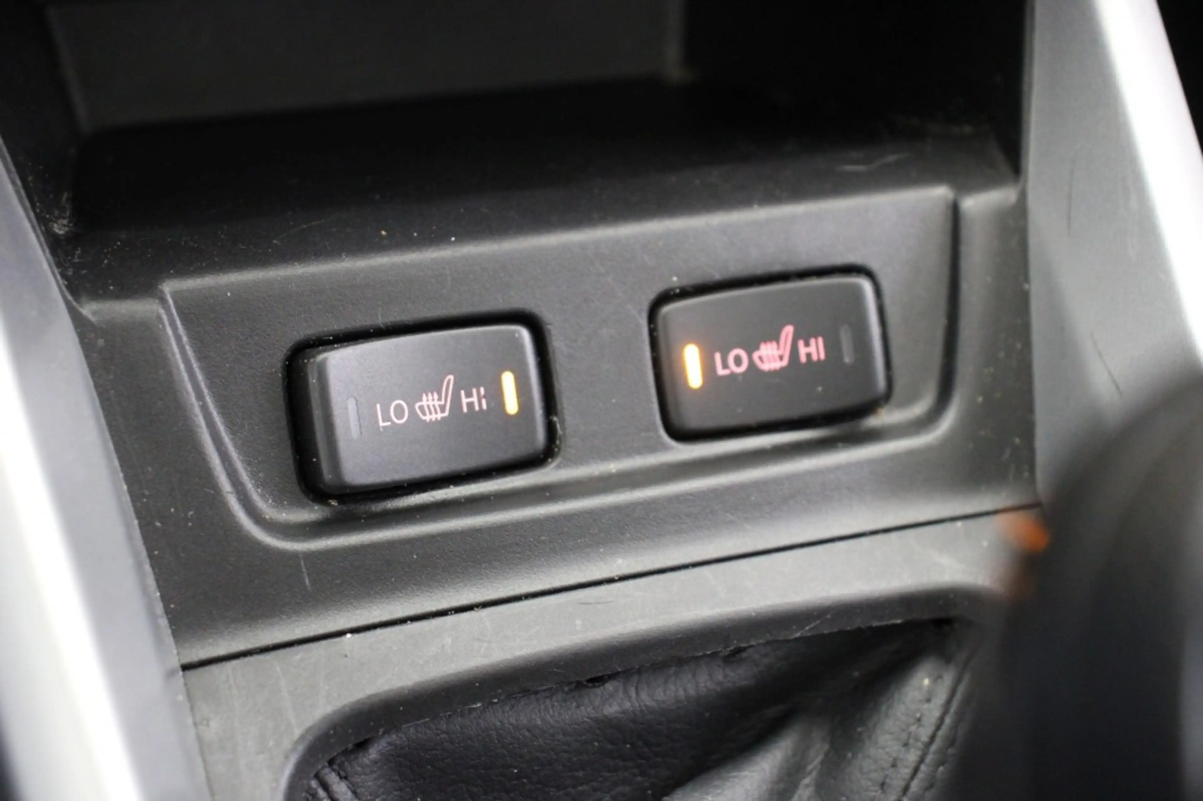 Suzuki Vitara 1.6 High Executive - Panorama, Carplay, Camera, Ad — photo 10