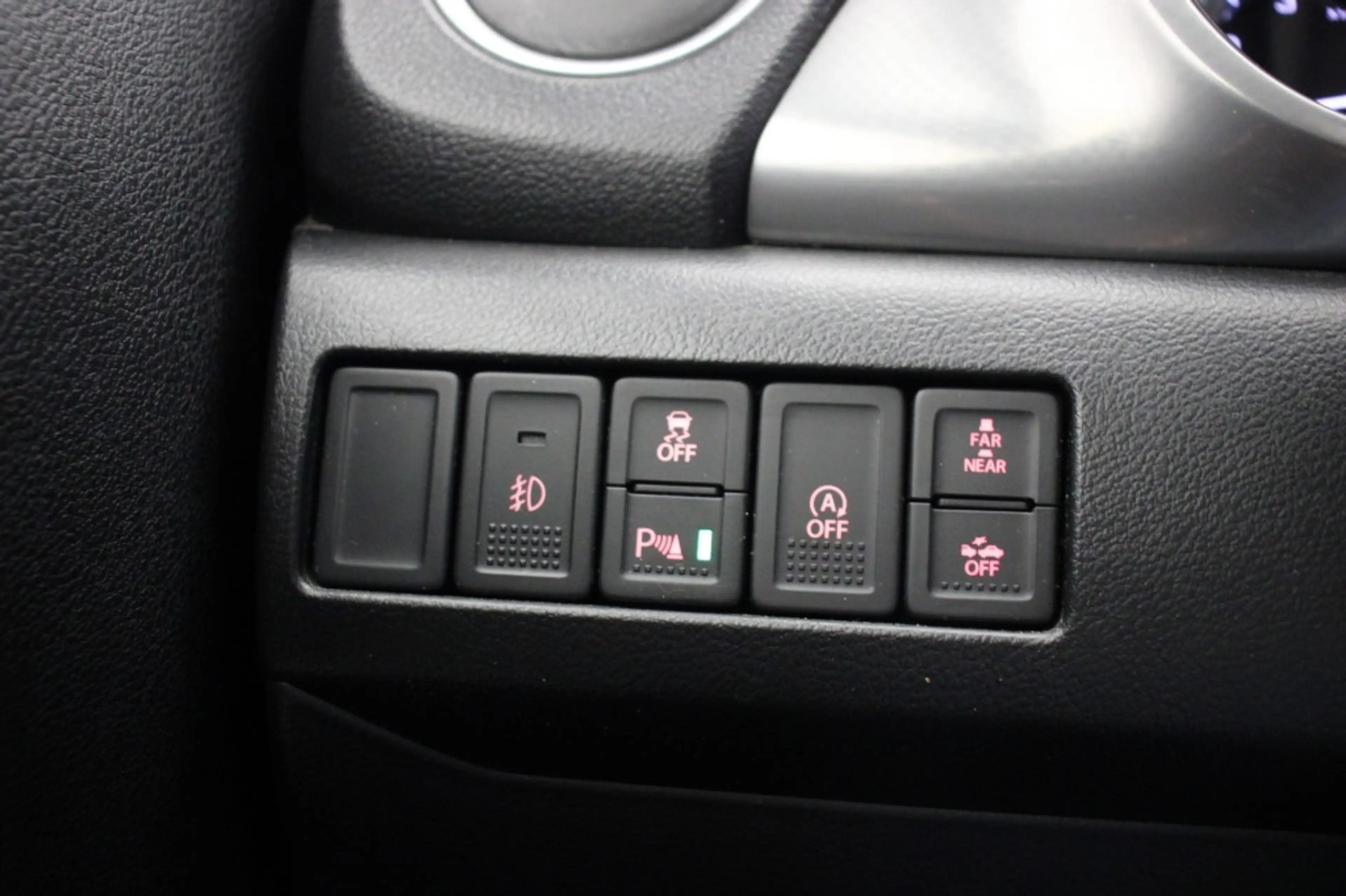 Suzuki Vitara 1.6 High Executive - Panorama, Carplay, Camera, Ad — photo 30
