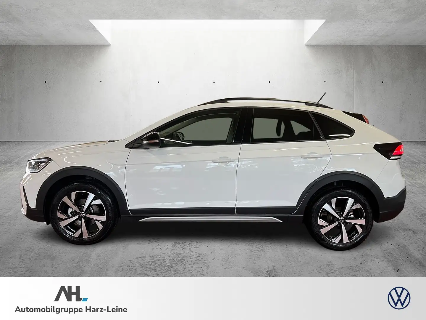 Volkswagen Taigo Style 1.0 TSI DSG *NAVI*LICHT-PAKET*IQ.DRIVE*CLIMA Schwarz - 2