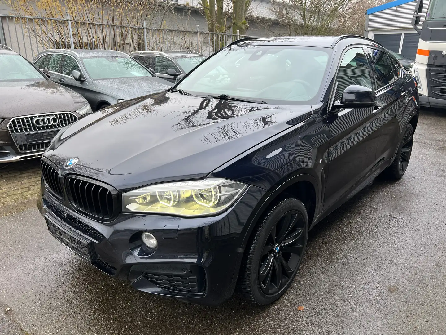 BMW X6 xDrive 30dM-Sport Paket Panorama LED Noir - 1