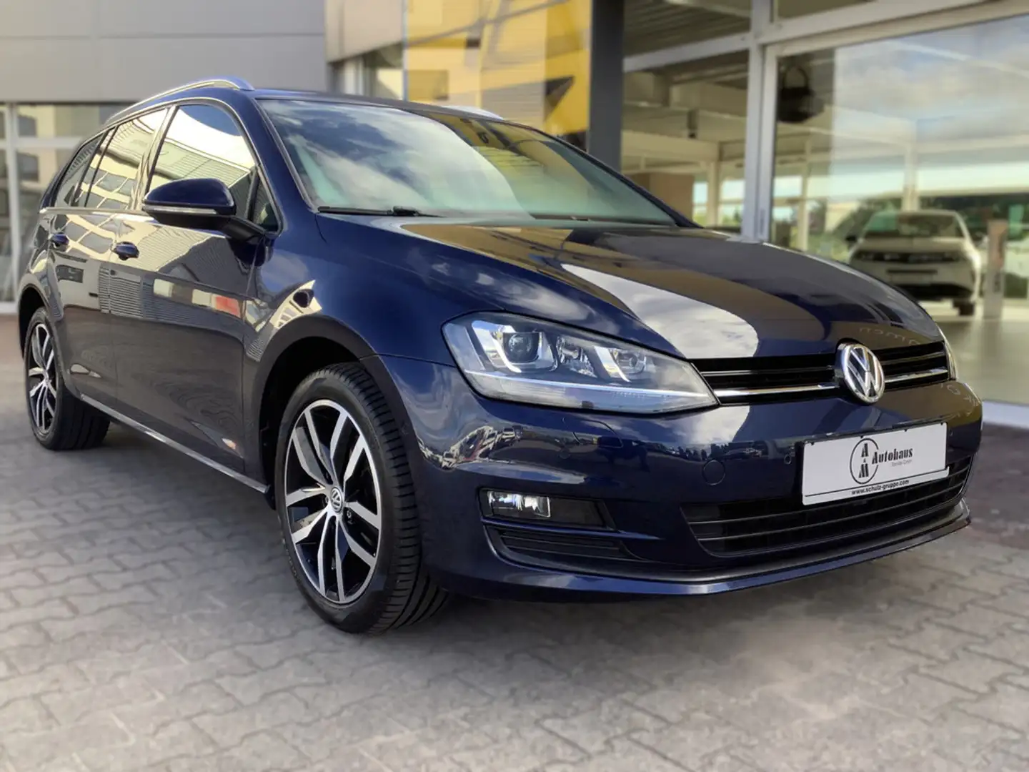 Volkswagen Golf VII Variant 1.4 TSI BMT Comfortline AHK Bleu - 1